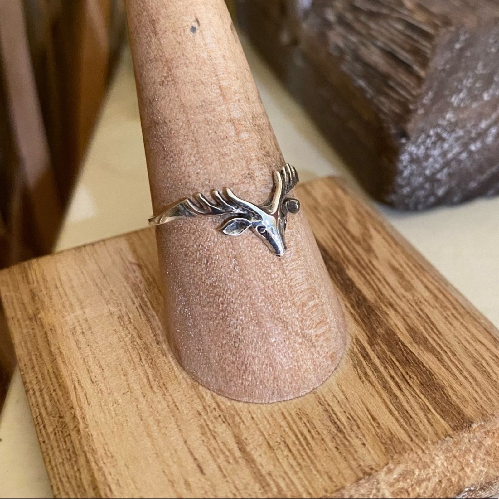 The Unbranded Brand Sterling Silver Buck Deer Head Ring Sizes 7,8,9 Size ONE SIZE - 4 Thumbnail