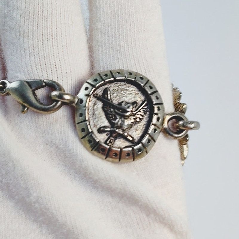 Disney Disney Pocahontas John Smith Silver Pewter Vintage Bracelet Size ONE SIZE - 7 Thumbnail