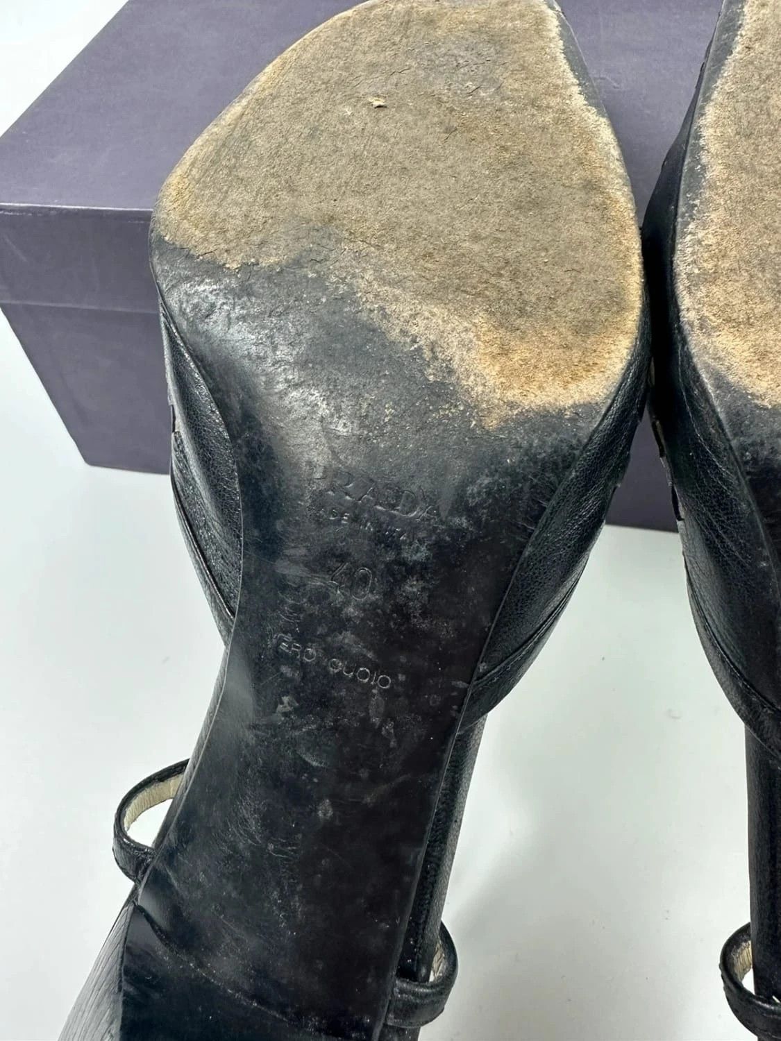 Prada Prada 90’s Black Holes Leather Heels bumps Size US 9 / IT 39 - 13 Thumbnail