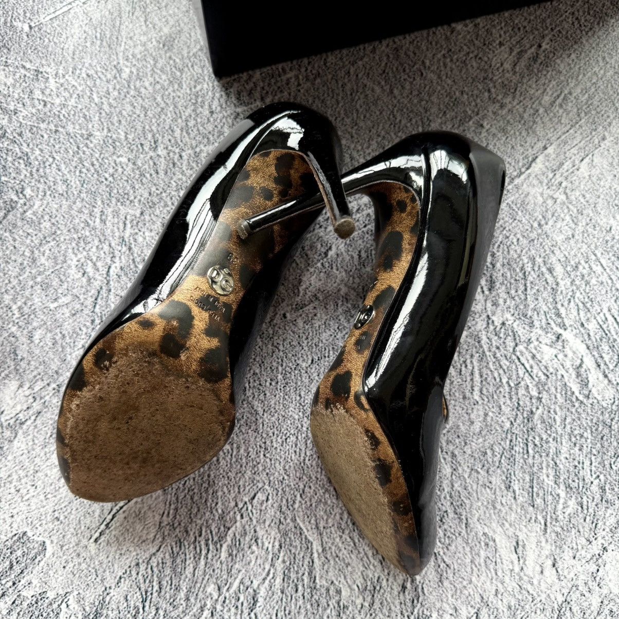 Dolce & Gabbana Dolce&Gabbana Asymmetrical Patent Leather High Heels Size:39 Size US 9 / IT 39 - 5 Thumbnail