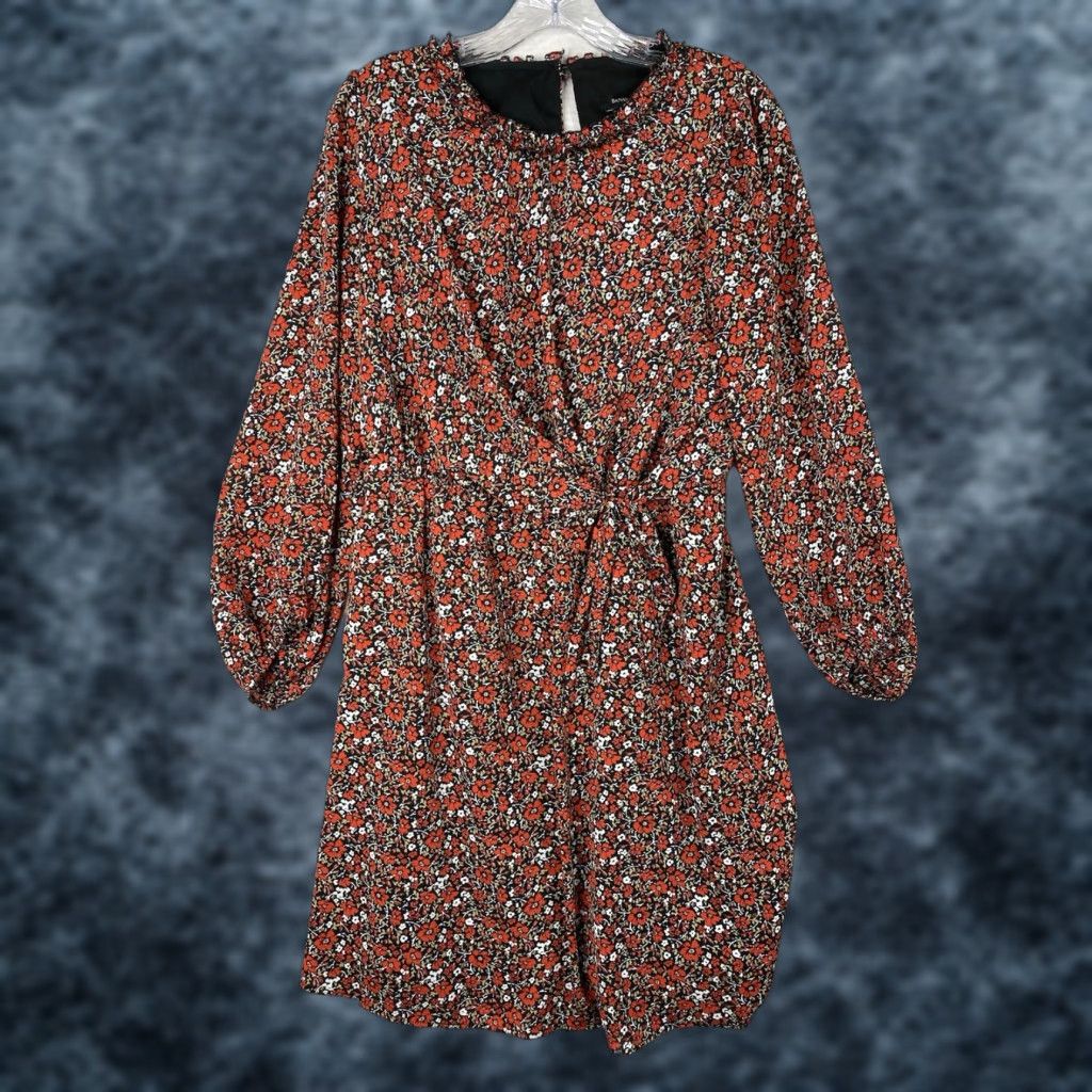 Banana Republic VINTAGE Banana Republic Dress Sz 8 Black Red Floral Print Shift Tie Front Elastic Waist Size M / US 6-8 / IT 42-44 - 1 Thumbnail