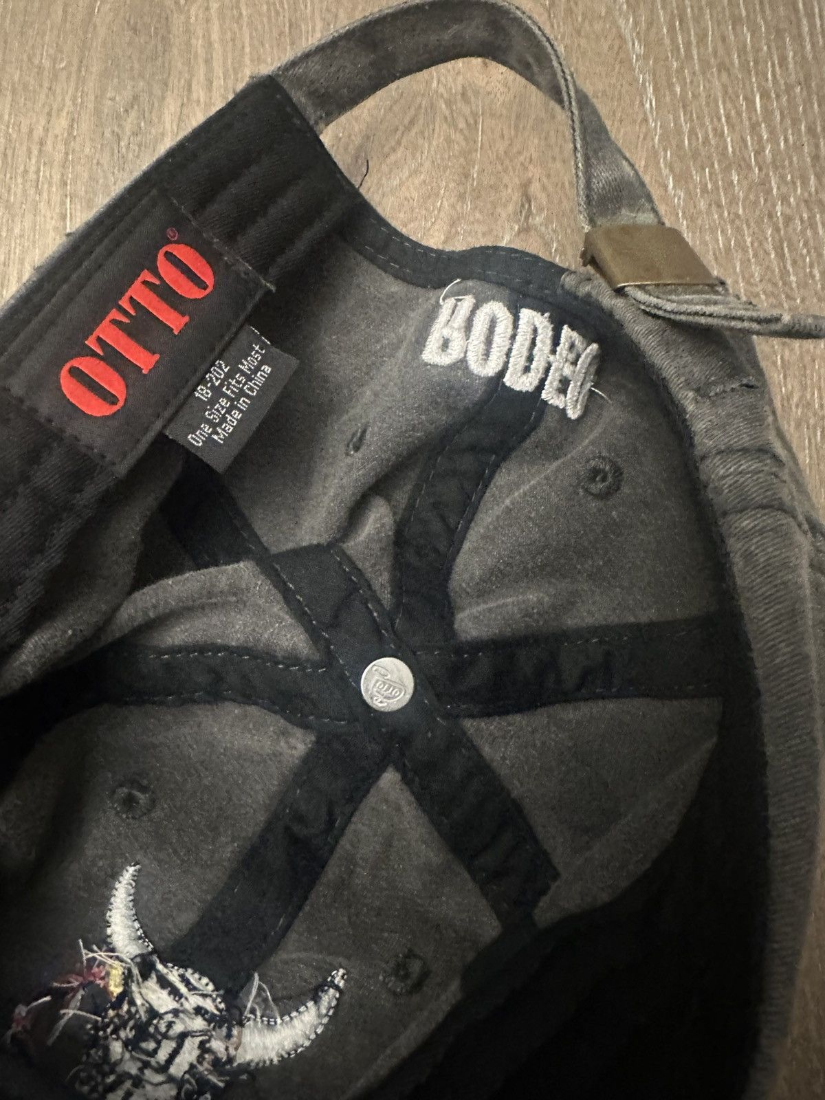 Otto × Travis Scott Rodeo Travis Scott hat Size ONE SIZE - 2 Thumbnail