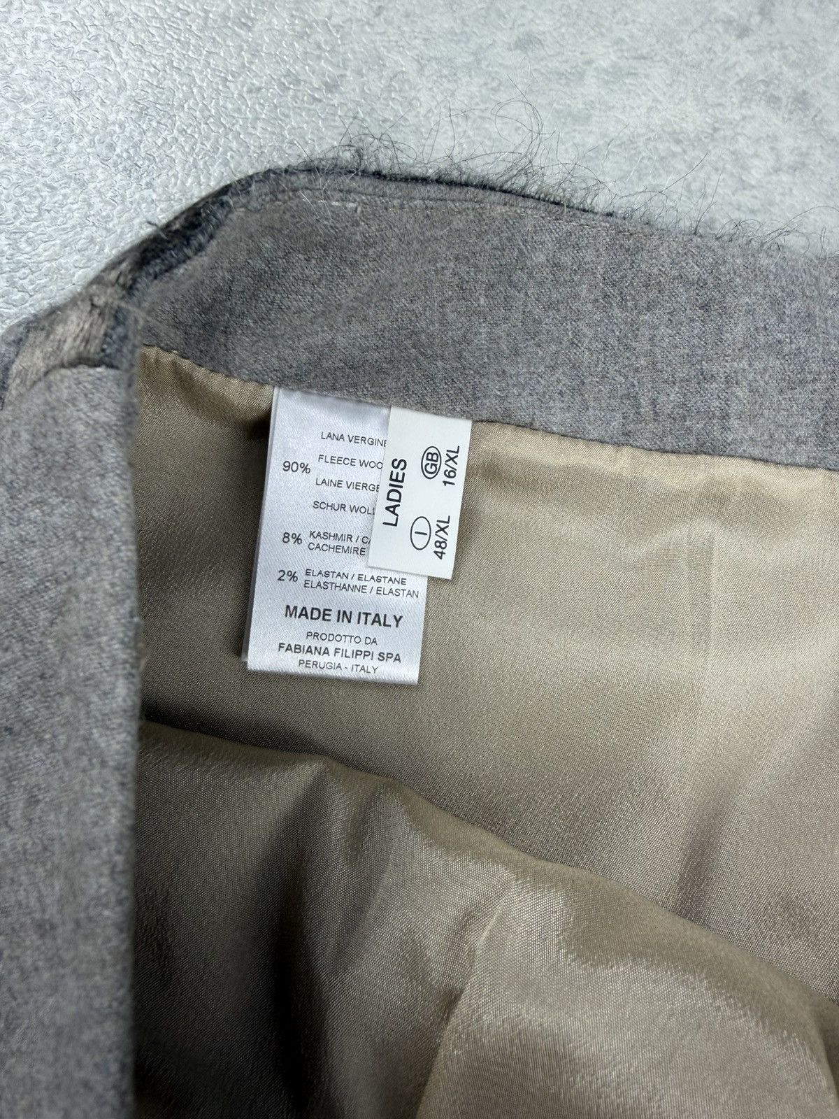 Fabiana Filippi Fabiana Filippi Wool Cashmere Skirt Grey Size XL Size 34" / US 12 / IT 48 - 10 Thumbnail