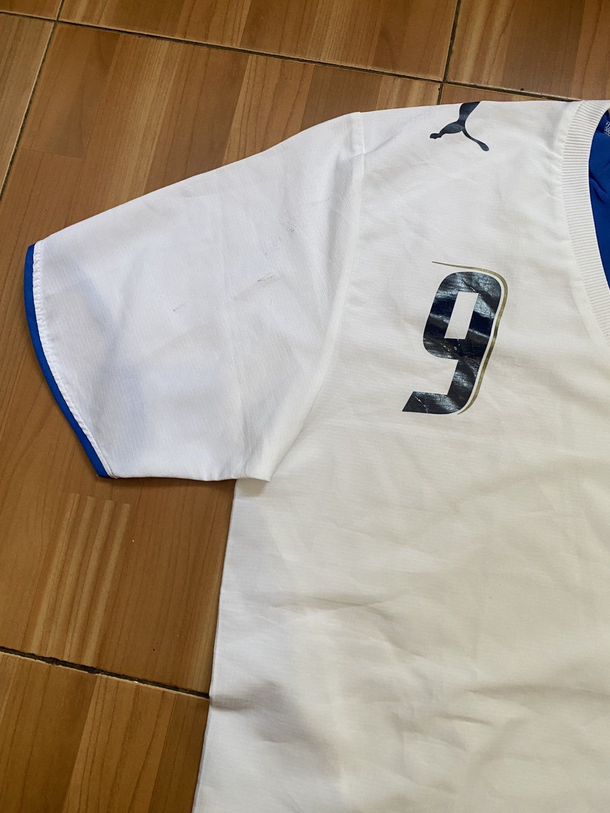 Puma Puma 2006 World Cup #9 Luca Toni Soccer Jersey Size US L / EU 52-54 / 3 - 6 Thumbnail