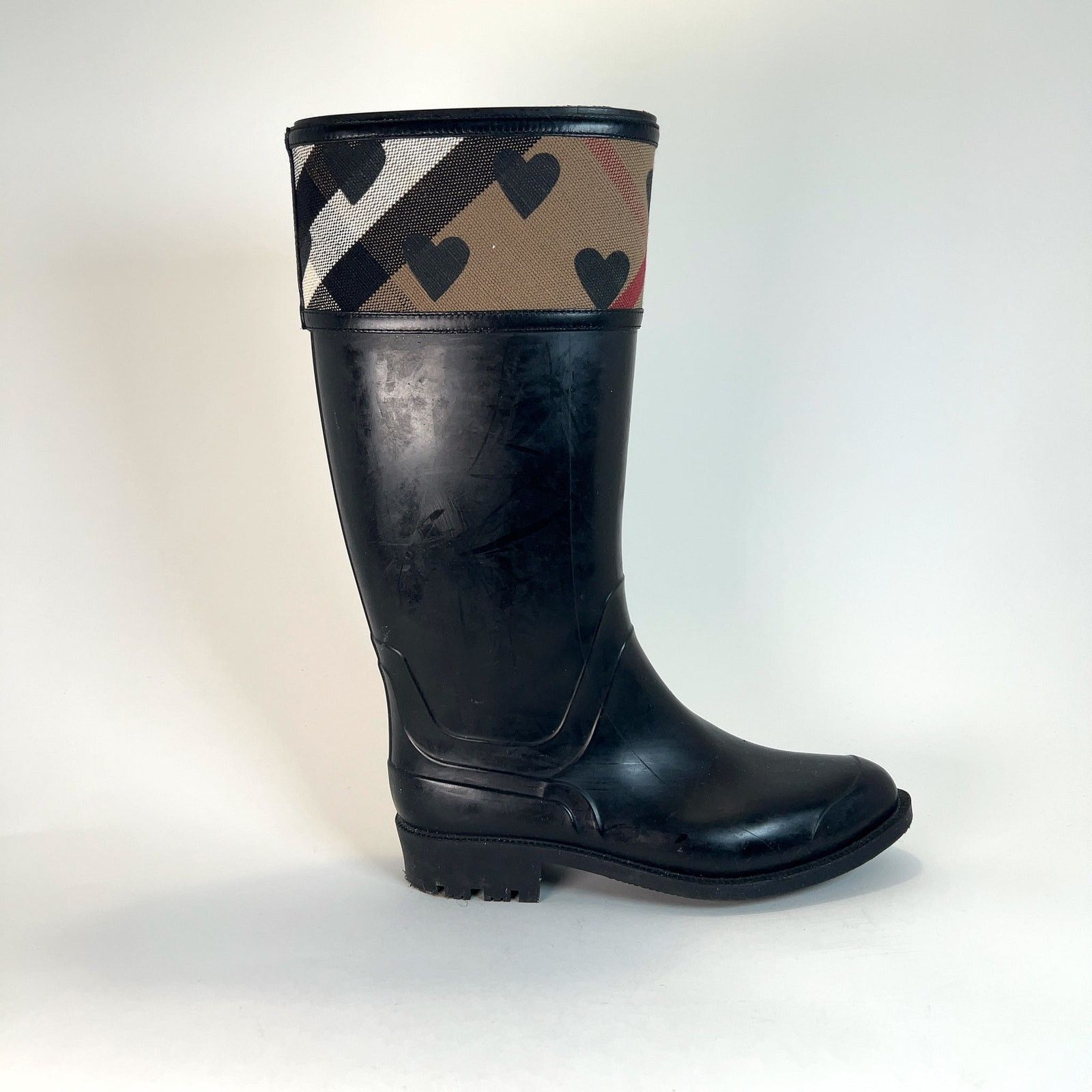 Burberry Burberry Canvas Heart Rain Boots Size US 7 / IT 37 - 1 Thumbnail