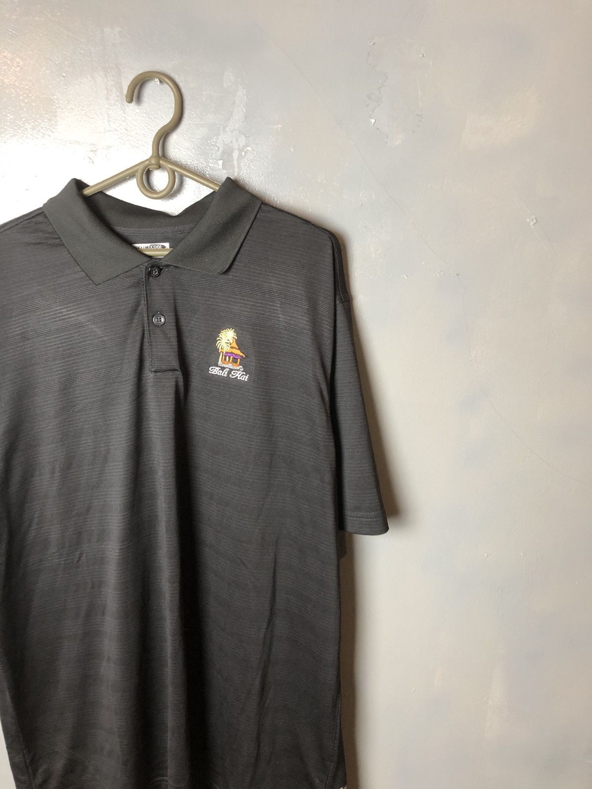 Adidas Men’s polo Adidas climacool size L Size US L / EU 52-54 / 3 - 2 Thumbnail