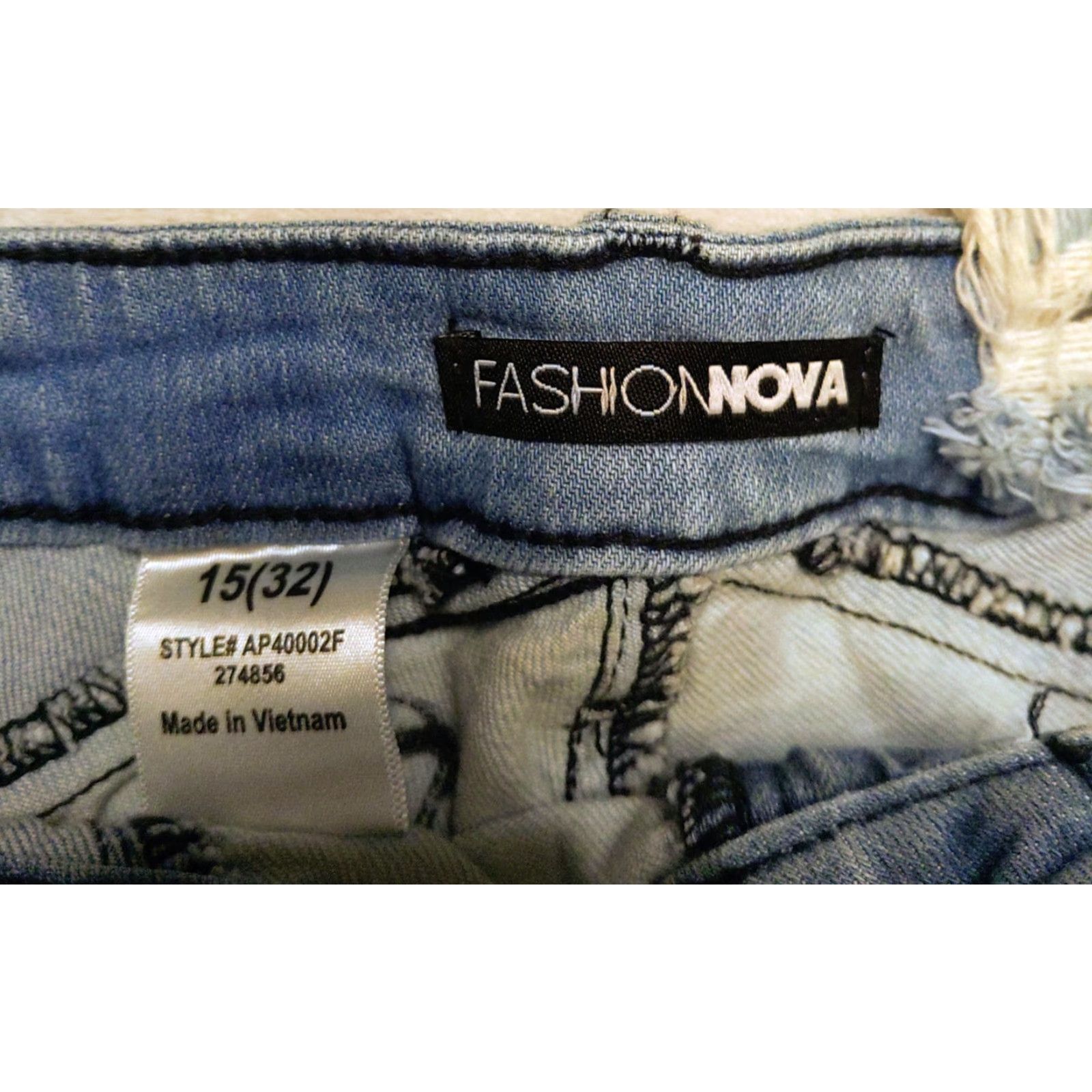 Fashion Nova Fashion Nova Breaking Barriers Patchwork Straight Leg Jeans Size 15 32x31 Blue Wash Size 36" / US 14 / IT 50 - 6 Thumbnail