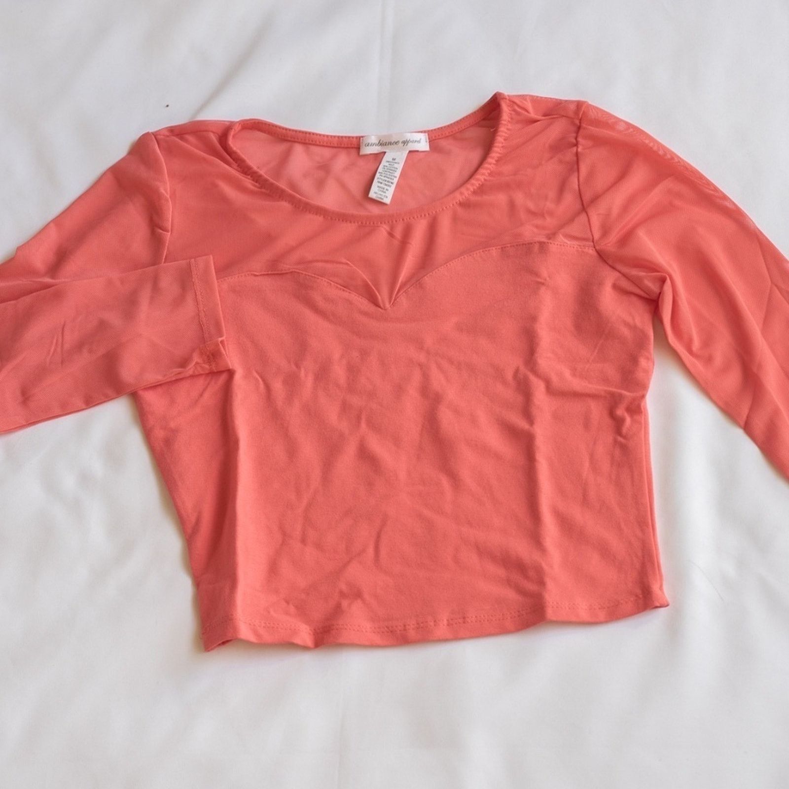 Other NWT Peach Coral Sheer Heart Design Crop Top 3/4 sleeve Size M / US 6-8 / IT 42-44 - 2 Thumbnail