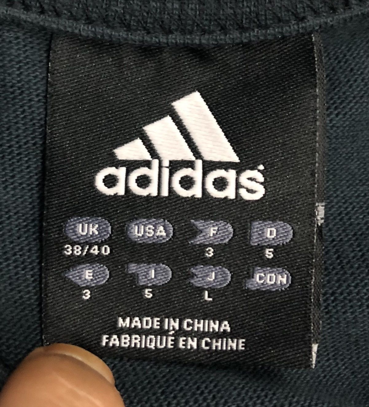 Adidas Vintage Adidas T Shirt Size US L / EU 52-54 / 3 - 9 Thumbnail
