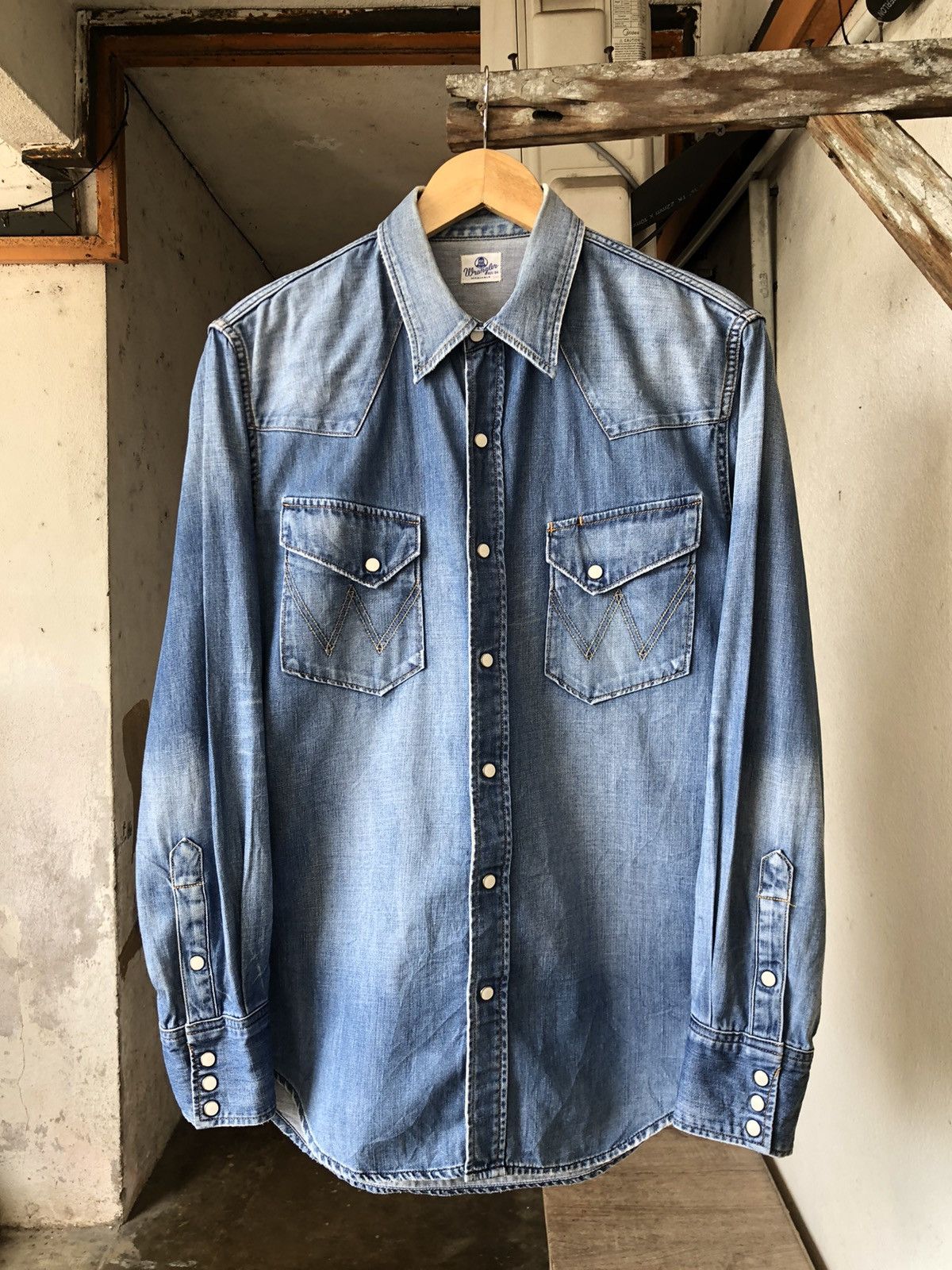 Vintage Nice🔥Vintage Wrangler Distressed Cowboy Style Western Shirt Size US L / EU 52-54 / 3 - 4 Thumbnail