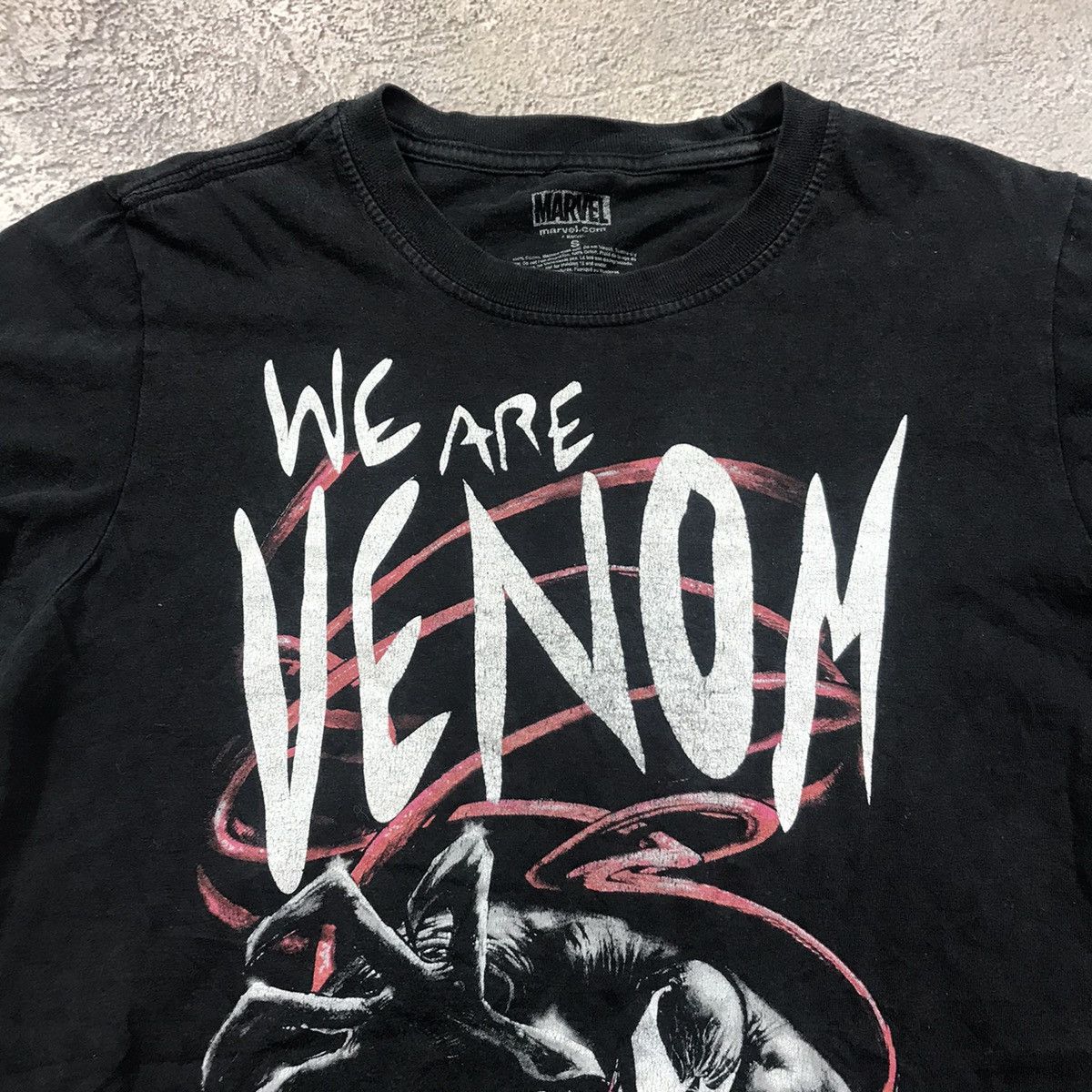 Vintage Vintage 90s Venom Graphic Tee Grunge Streetwear Black Boxy S Size US S / EU 44-46 / 1 - 4 Thumbnail
