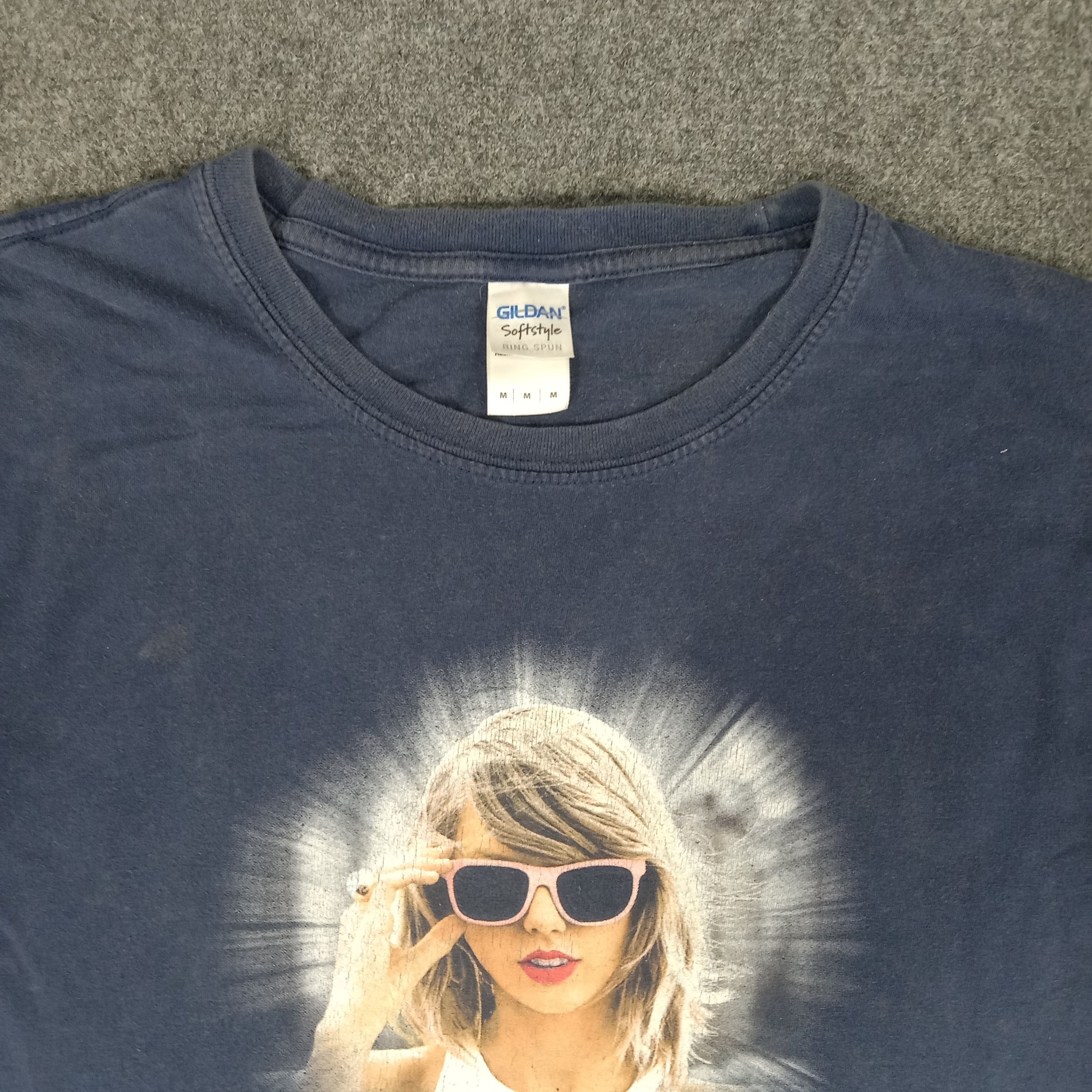 Band Tees × Vintage Taylor Swift American Solo Singer Tour Tshirt Size US XXL / EU 58 / 5 - 3 Thumbnail