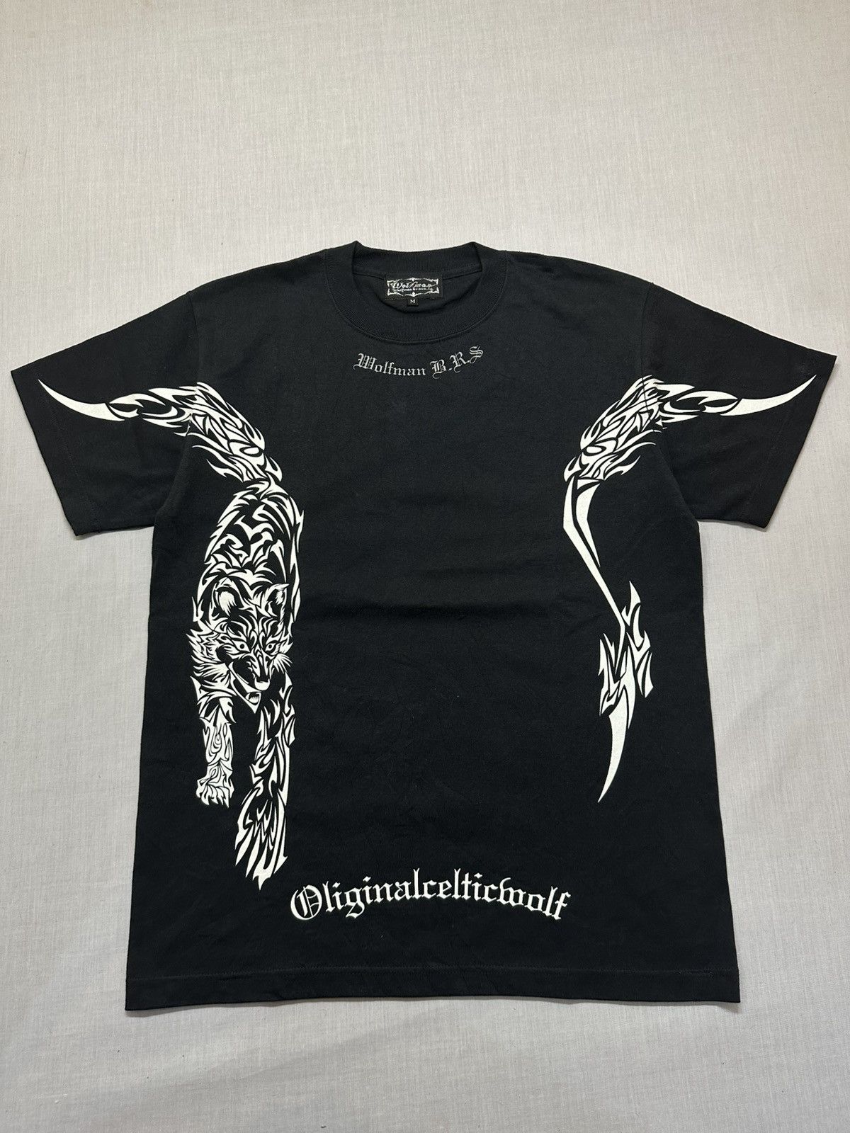 Arts & Science Wolfman B.R.S "Original Celtic Wolf" black graphic t-shirt. Size US M / EU 48-50 / 2 - 1 Thumbnail