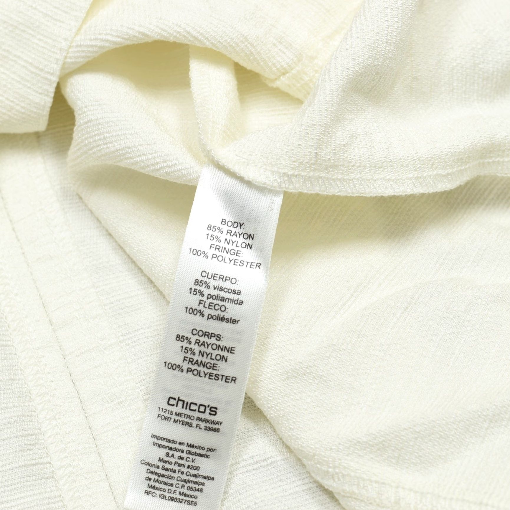 Vintage Chico's Women's Blazer Jacket Solid Pockets Button White Size 0 Elegant Jacket Blazer Women Button Closure Pockets White 0 Size XS / US 0-2 / IT 36-38 - 8 Thumbnail