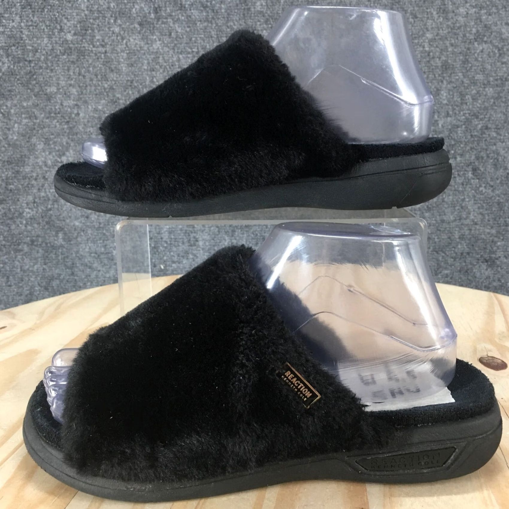 Kenneth Cole Kenneth Cole Reaction Sandals Womens 5.5 Slide Black Fur Slip On Open Toe Casual Size US 6 / IT 36 - 2 Thumbnail