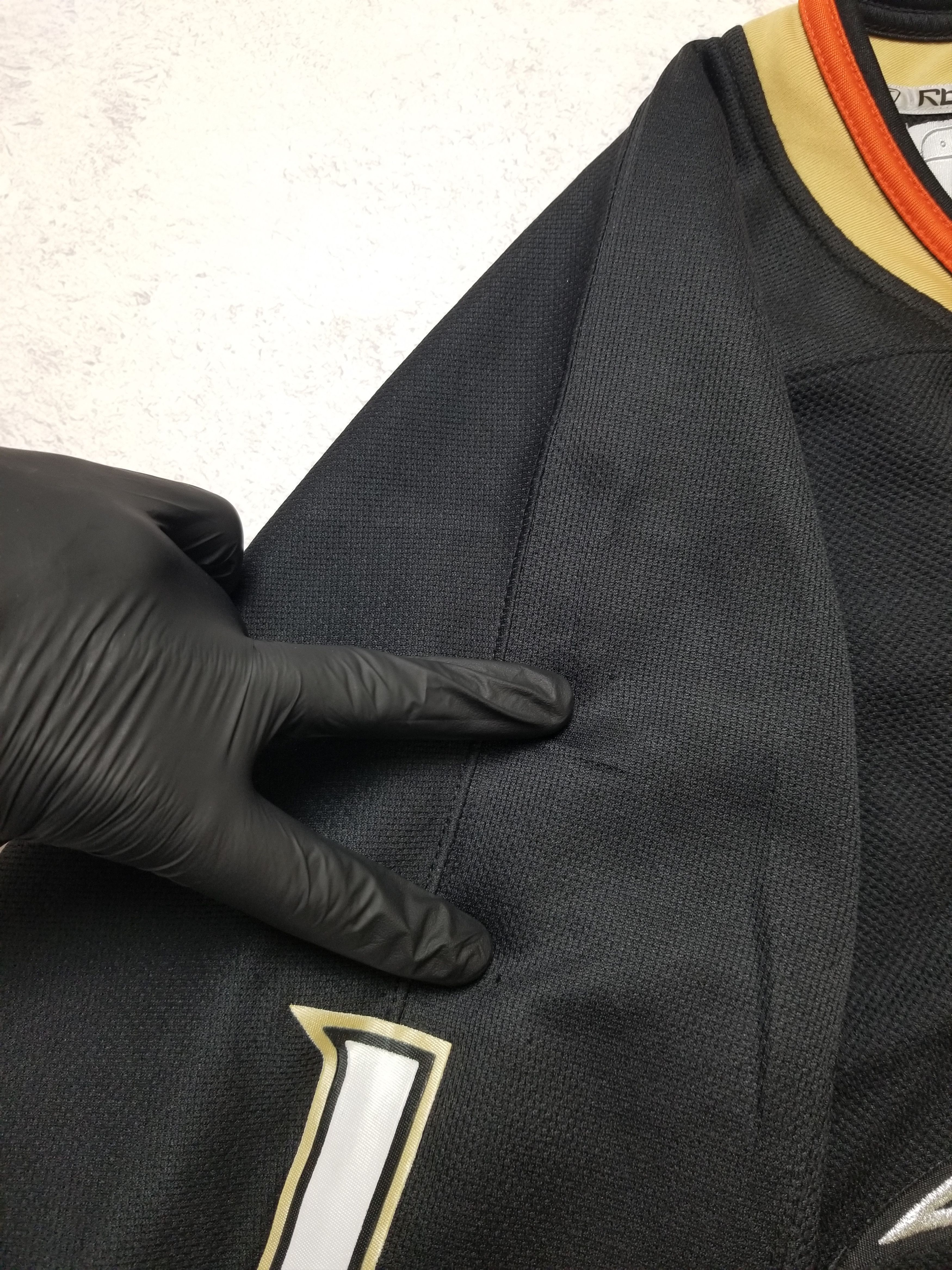 Reebok Anaheim Ducks #1 Jonas Hiller Signed Autographed Jersey Size US XL / EU 56 / 4 - 12 Thumbnail
