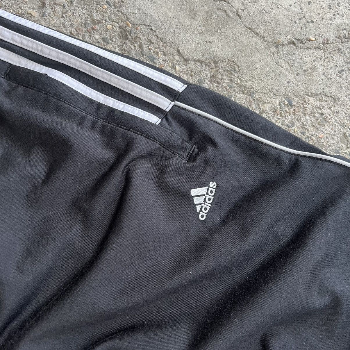 Adidas × Vintage Vintage sweatpants Adidas 90s 3 stripes (size M) Size US 32 / EU 48 - 5 Thumbnail