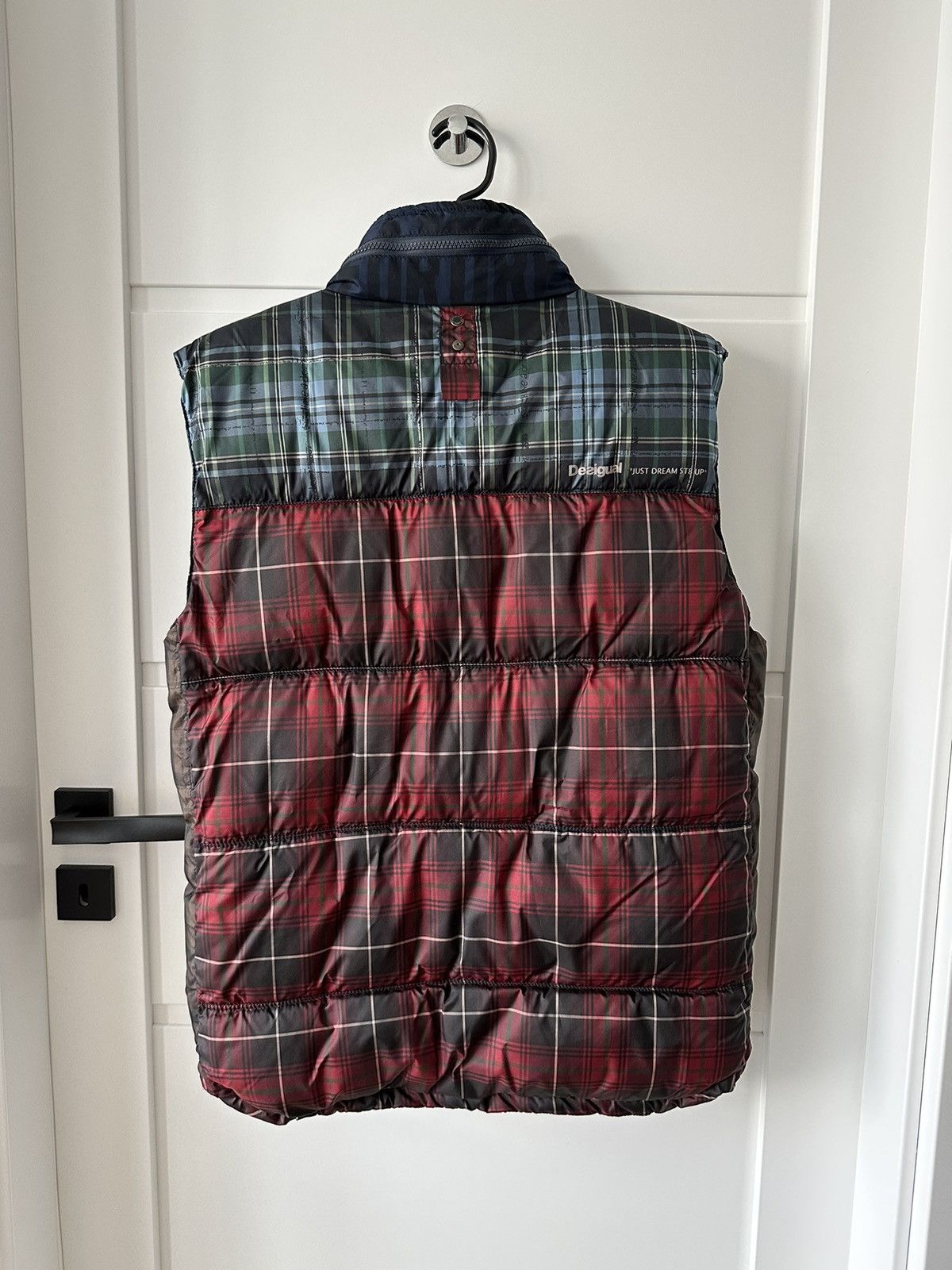 Desigual Desigual patchwork hooded padded reversible vest gilet blue Size US L / EU 52-54 / 3 - 12 Thumbnail