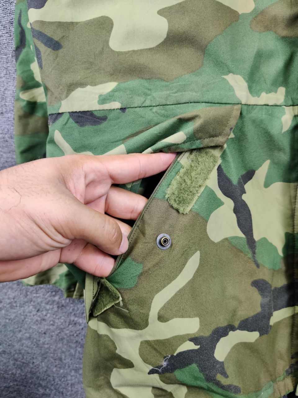Alpha Industries Vintage Alpha Industries Military Camouflage Parkas Jacket Size US L / EU 52-54 / 3 - 7 Thumbnail