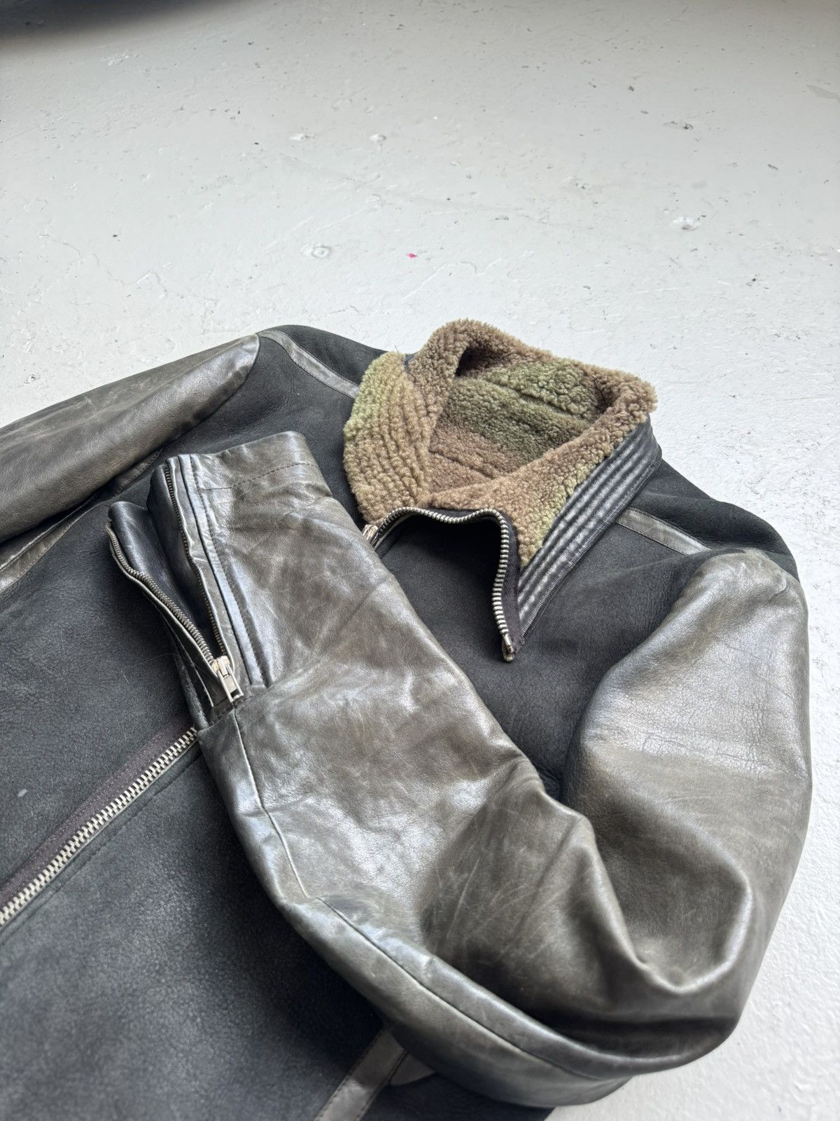 Rick Owens Rick Owens Calf and Lamb Sherling Jacket Size US S / EU 44-46 / 1 - 3 Thumbnail
