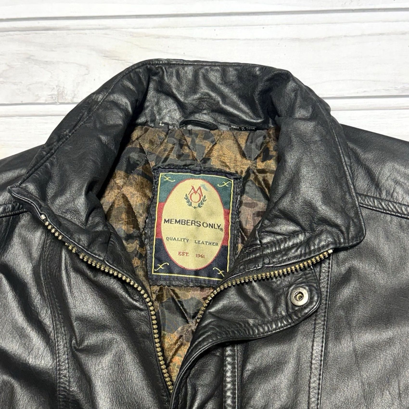 Members Only VINTAGE Members Only Bomber Jacket Mens L Black Leather Coat Quilted Lining Full Zip Pockets Classic 2000s? Size US L / EU 52-54 / 3 - 7 Thumbnail