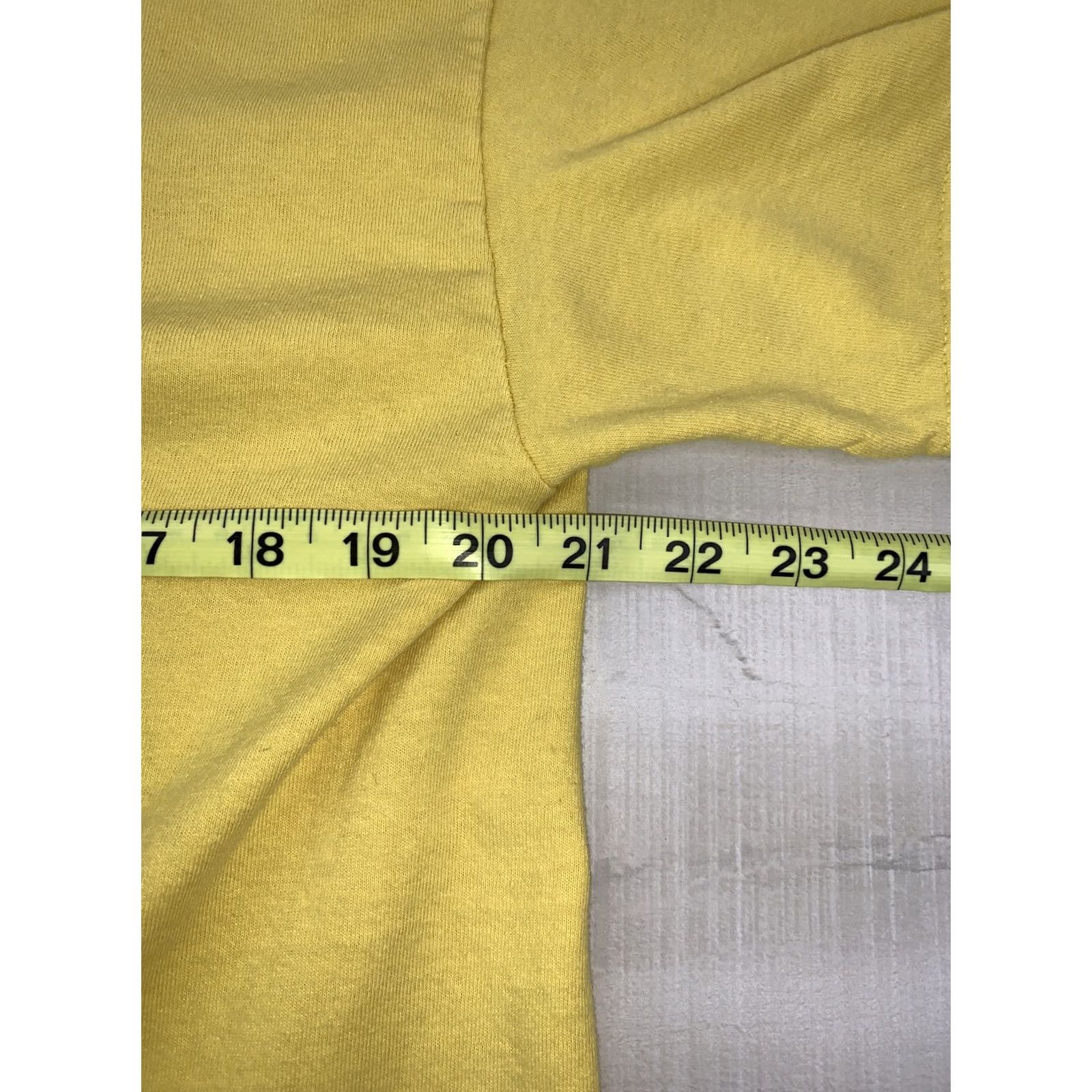 Gildan Y2K Urban Liar Smack Apparel Mens T-Shirt-12005 Adult/L Large Yellow Graphic Crew Neck Short Sleeve Vintage/Pre Owned Mens Size US L / EU 52-54 / 3 - 5 Thumbnail