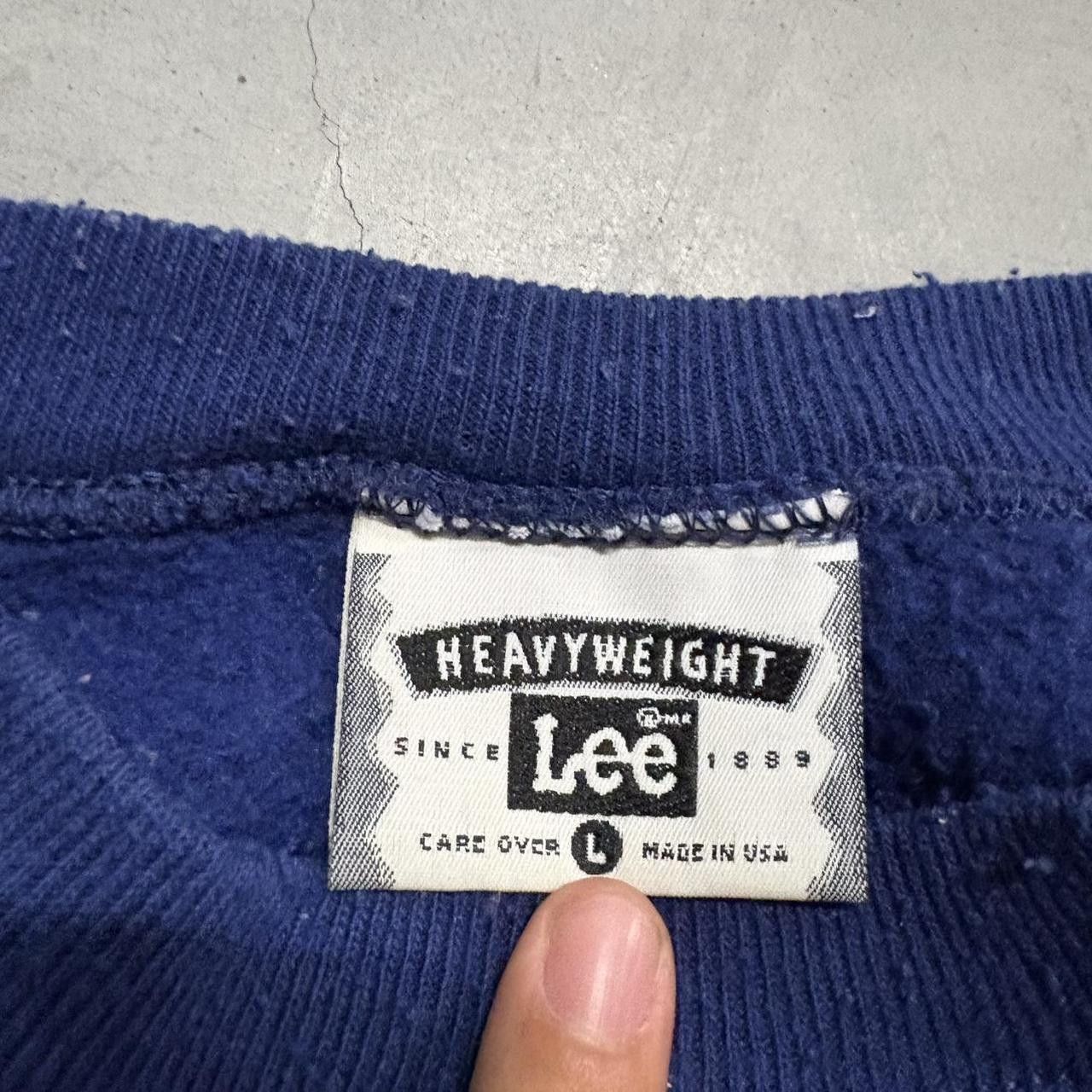 Vintage Crazy Vintage Y2K/2000s Blank Heavyweight Lee Navy Blue Crewneck Sweatshirt! Size US L / EU 52-54 / 3 - 3 Thumbnail