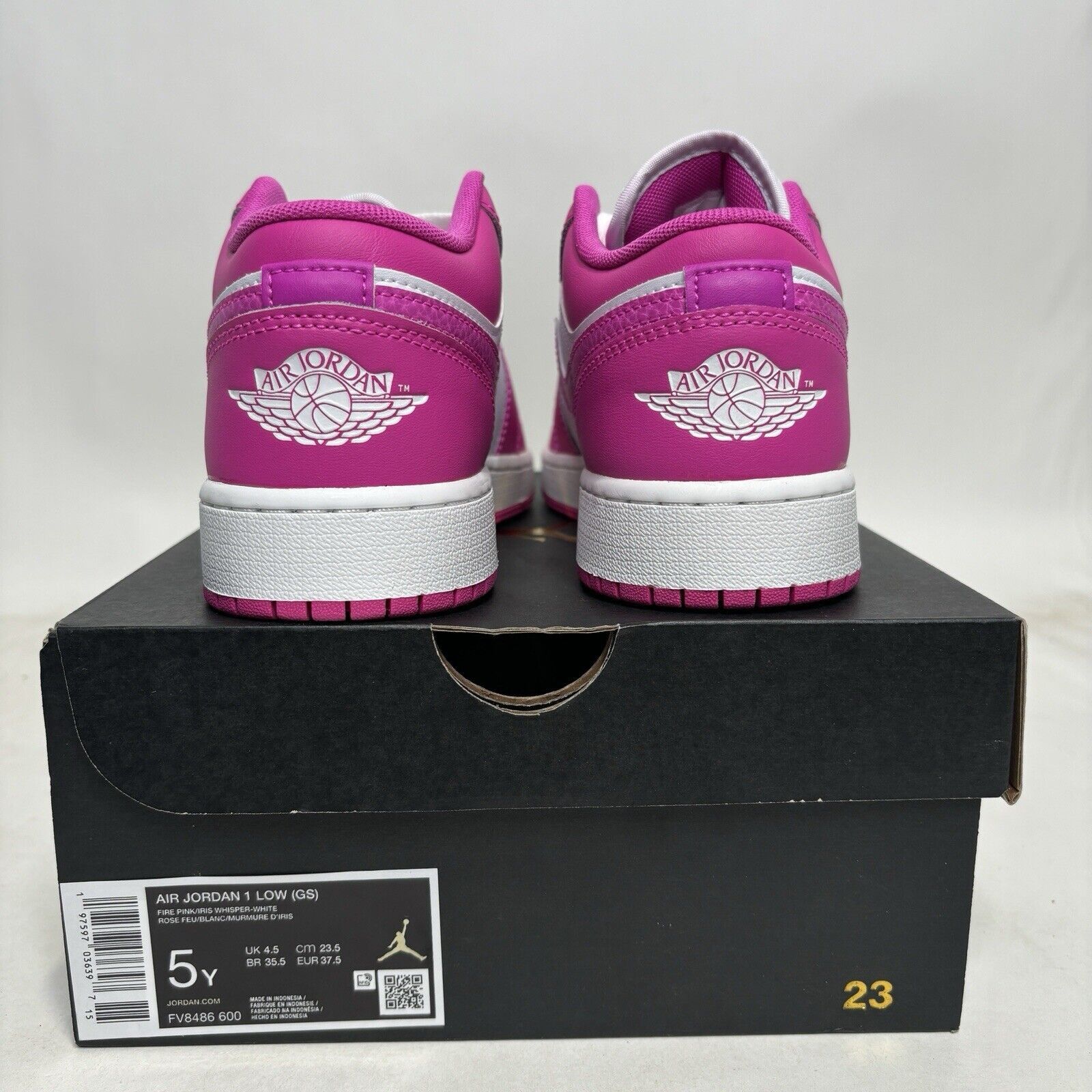 Nike Nike Air Jordan 1 Retro Low GS “Fire Pink/Barbie” 2024 Size US 6.5 / IT 36.5 - 4 Thumbnail