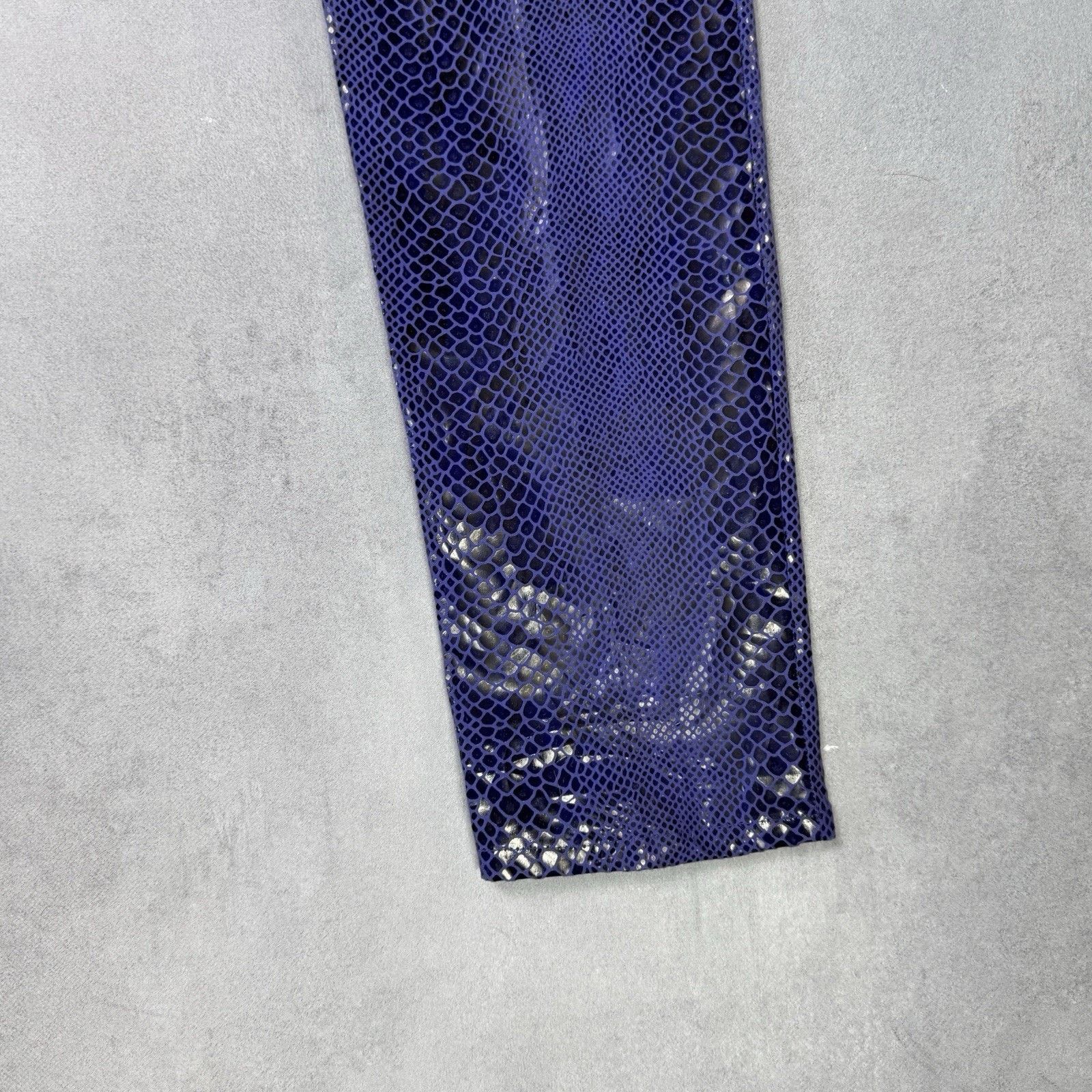 Kenzo Vintage Kenzo Jeans Snake Pattern Pants Purple Size 44 Size 30" / US 8 / IT 44 - 22 Thumbnail