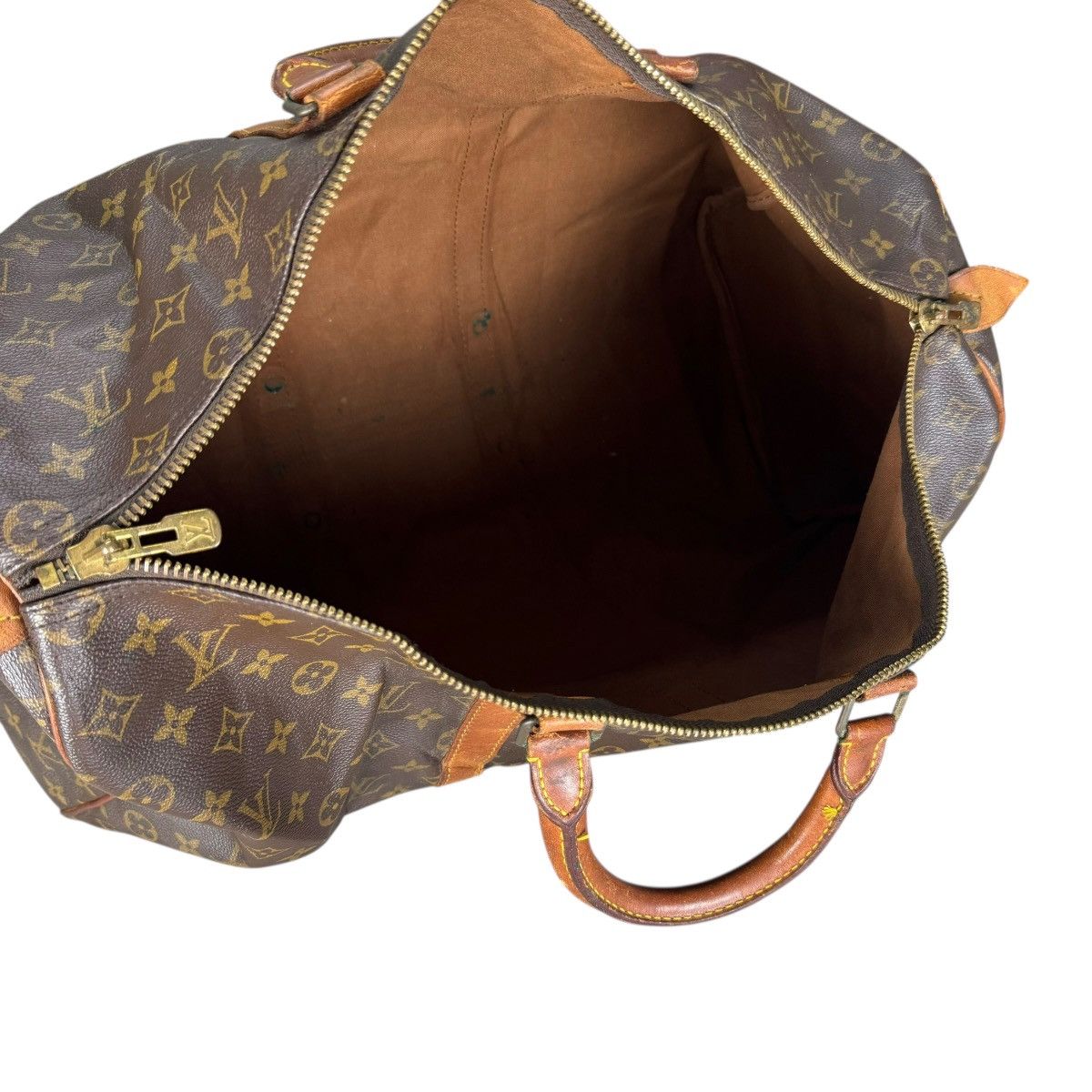 Louis Vuitton 🔥80s LOUIS VUITTON 1988 MONOGRAM KEEPAL 45 HANDBAG Size ONE SIZE - 12 Thumbnail