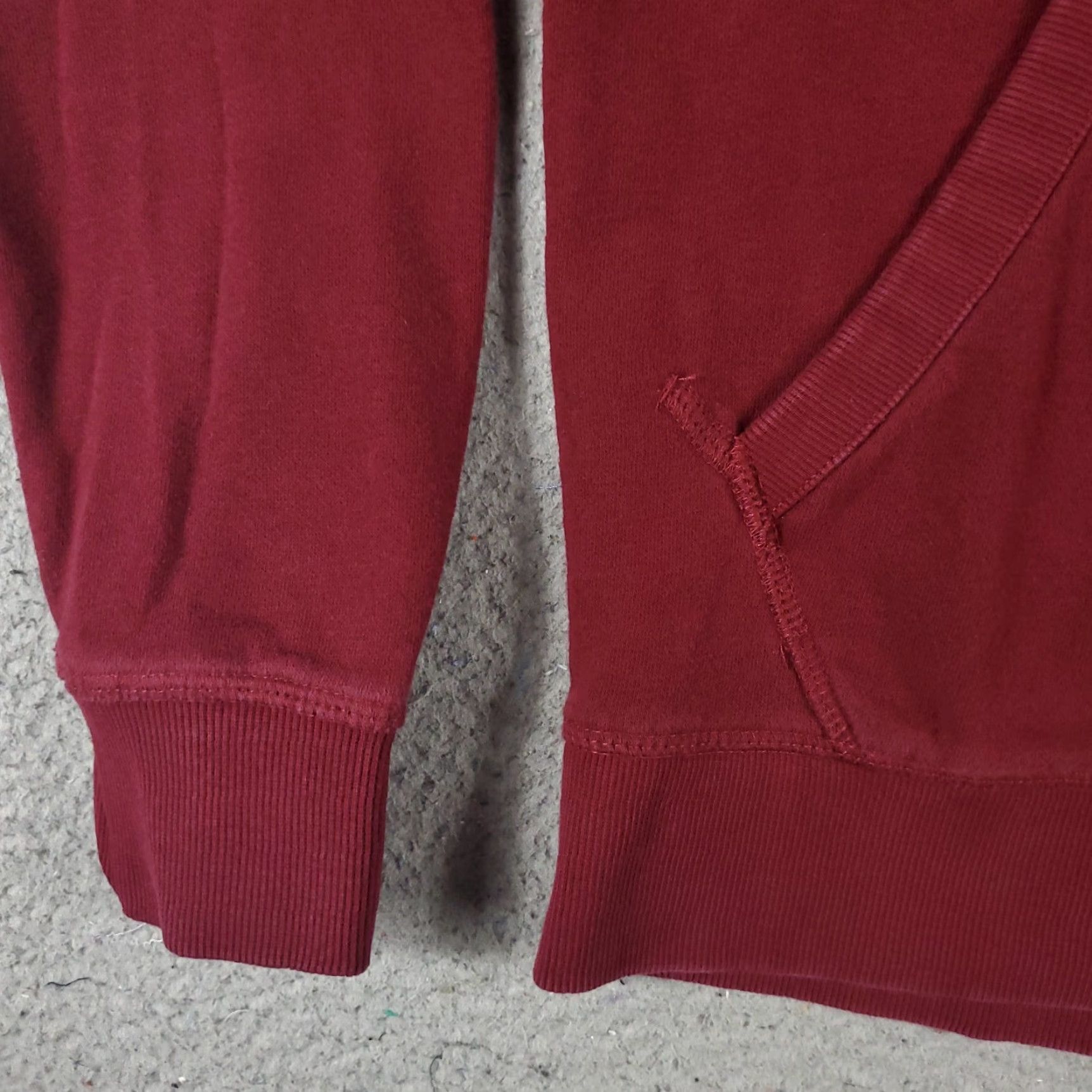 Original Penguin Original Penguin Hoodie Mens Small Red Pullover Sweatshirt Classic Modern Sports Size US S / EU 44-46 / 1 - 3 Thumbnail
