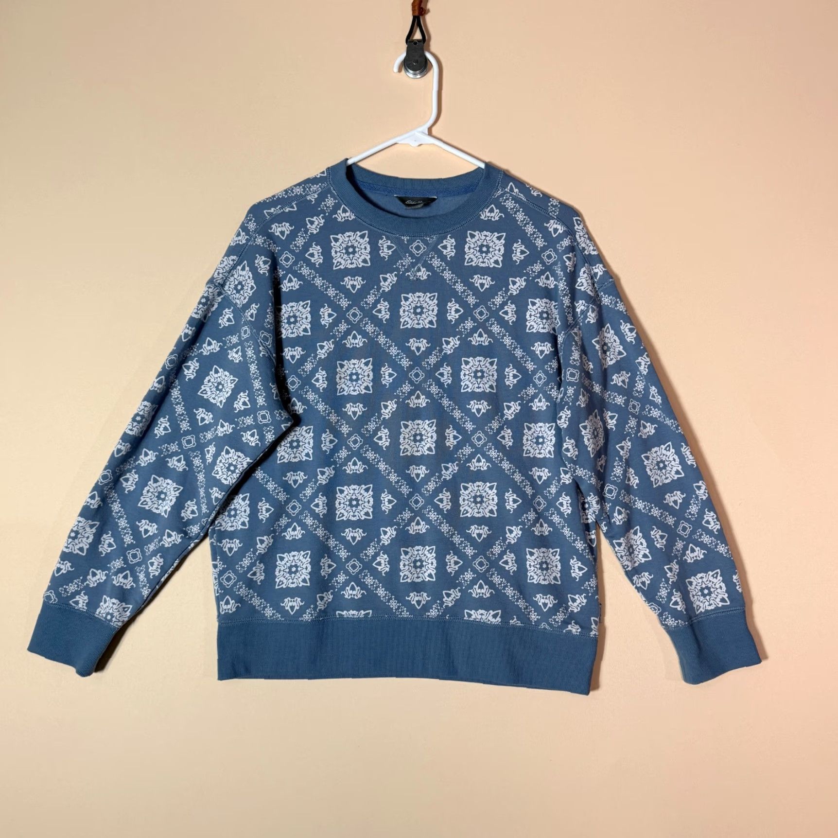 Eddie Bauer Snowflake Graphic Print Pullover Sweater Blue Women's M Petite Crew Neck Long Sleeve Geometric Knit Cotton Winter Casual