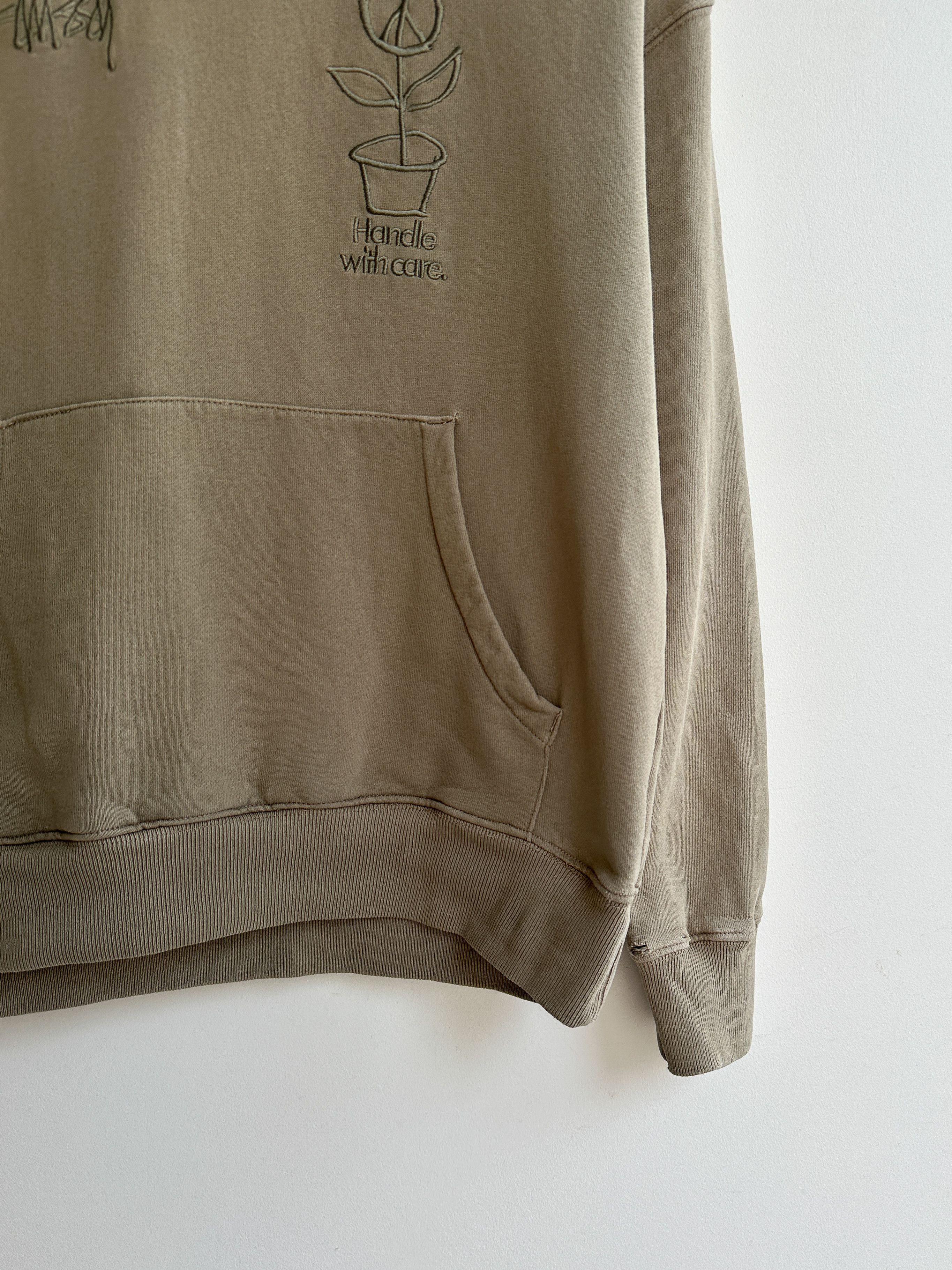 Stussy Stussy Embroidery Handle With Care Peace Flower Hoodie Size US XS / EU 42 / 0 - 6 Thumbnail