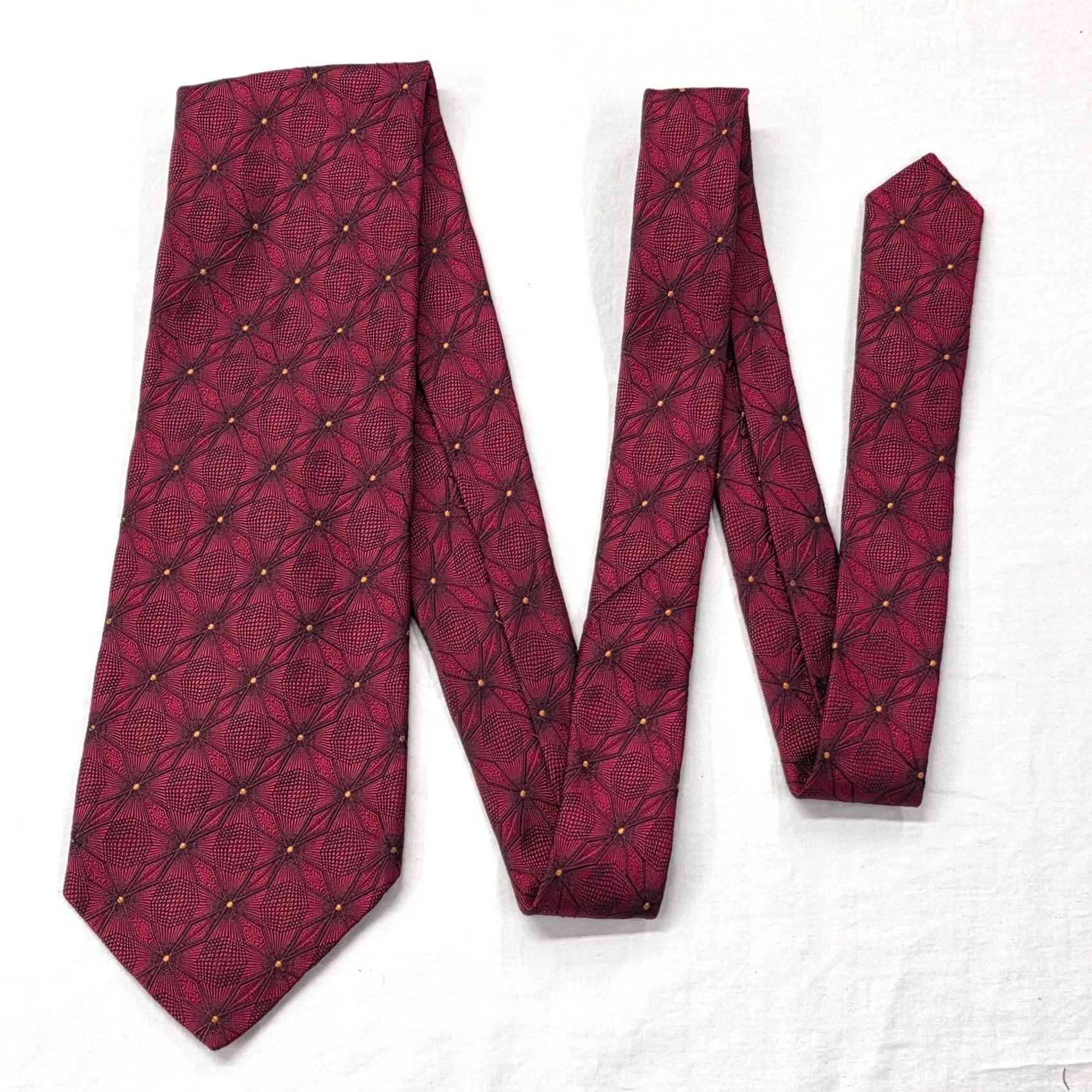 Robert Talbott Robert Talbott Best of Class Silk Necktie Tie Mens Red Floral USA Hand Made 57"-60" Classic Width 4" One Size Size ONE SIZE - 3 Thumbnail