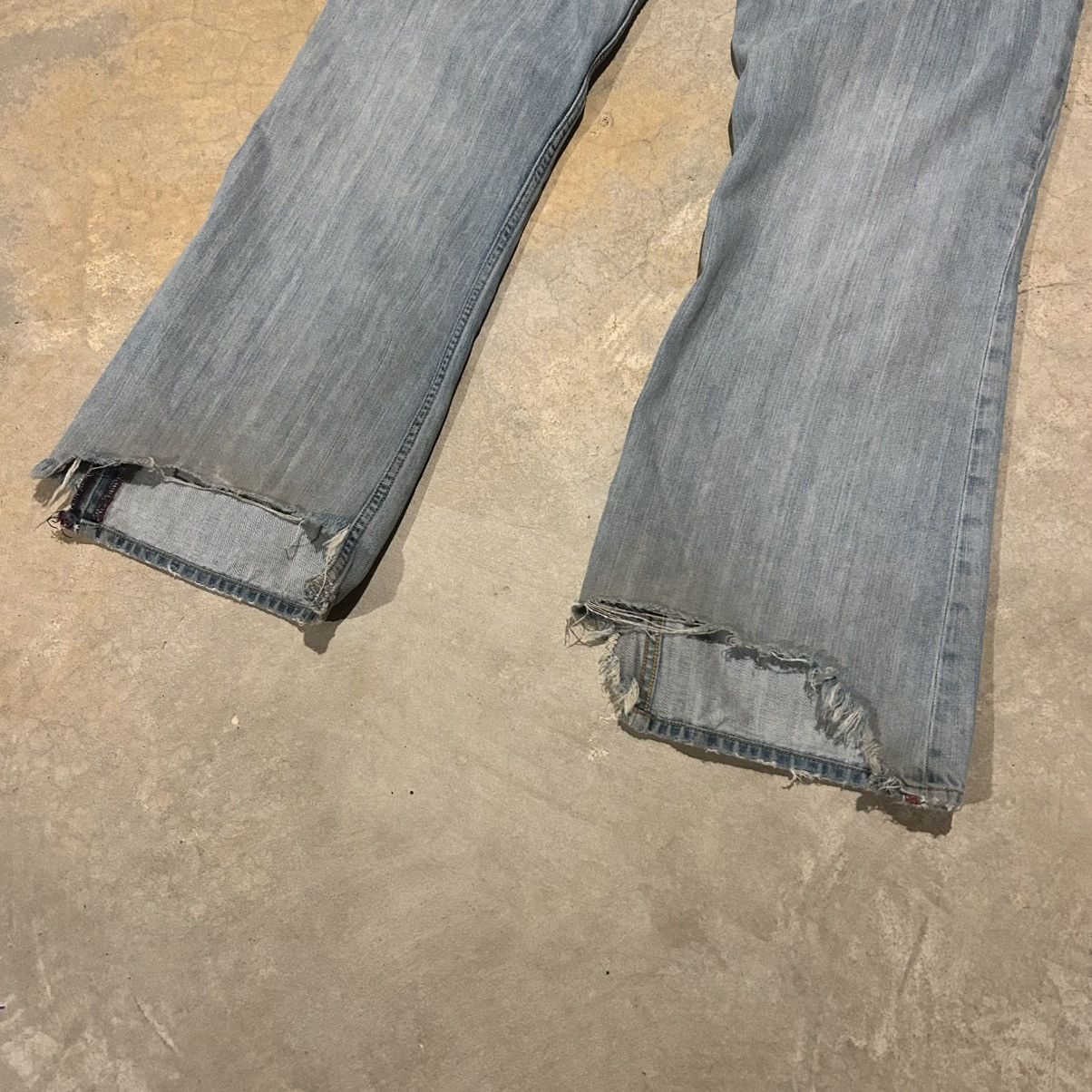 Guess × Vintage Crazy Vintage Y2K Guess Jeans Baggy Bootcut Distressed Denim Size US 36 / EU 52 - 12 Thumbnail