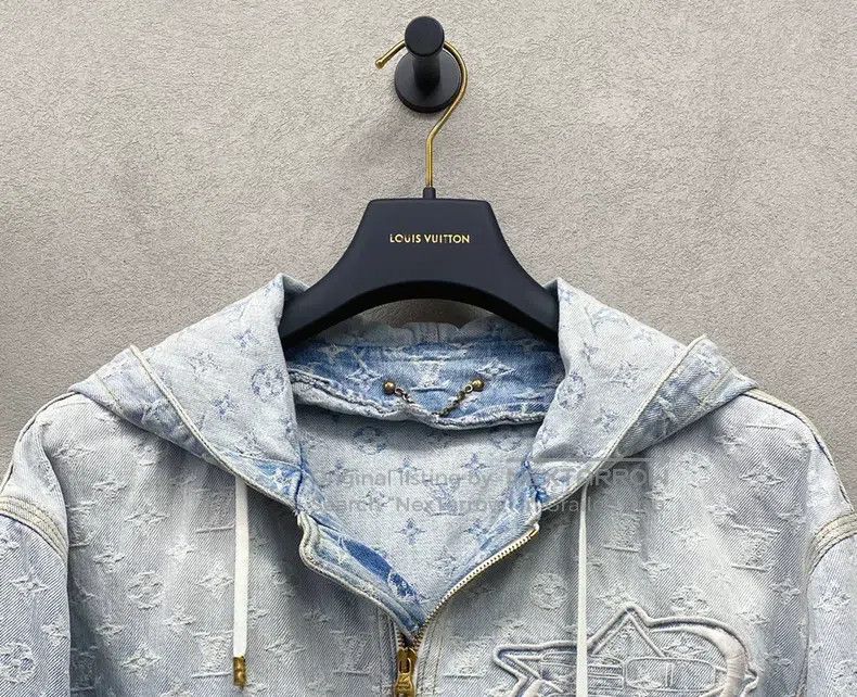 Louis Vuitton Louis Vuitton NBA blue jacket Size US S / EU 44-46 / 1 - 4 Thumbnail