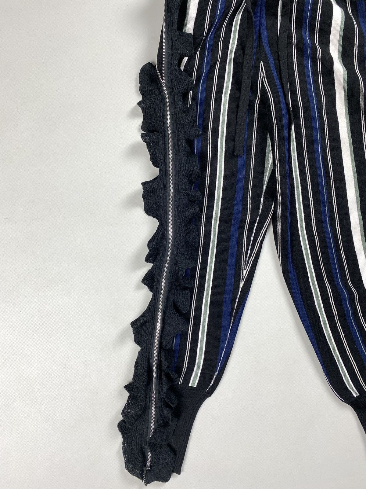 3.1 Phillip Lim 3.1 Phillip Lim ladies striped jogger pants trousers size Xs Size 26" / US 2 / IT 38 - 12 Thumbnail