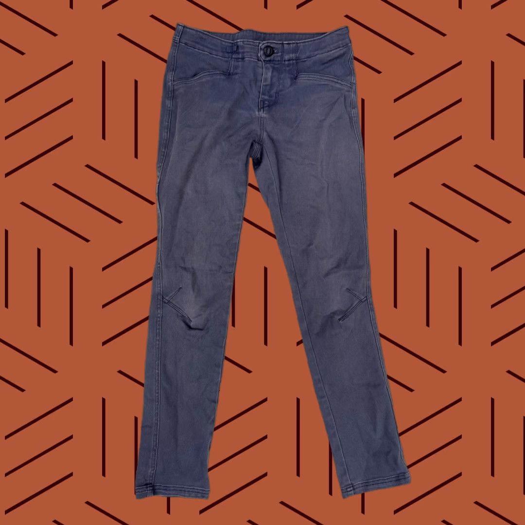 Patagonia VINTAGE Patagonia Escala Rock Pants Hiking Climbing Blue Stretch Pockets Women's 2 Size 26" / US 2 / IT 38 - 1 Thumbnail