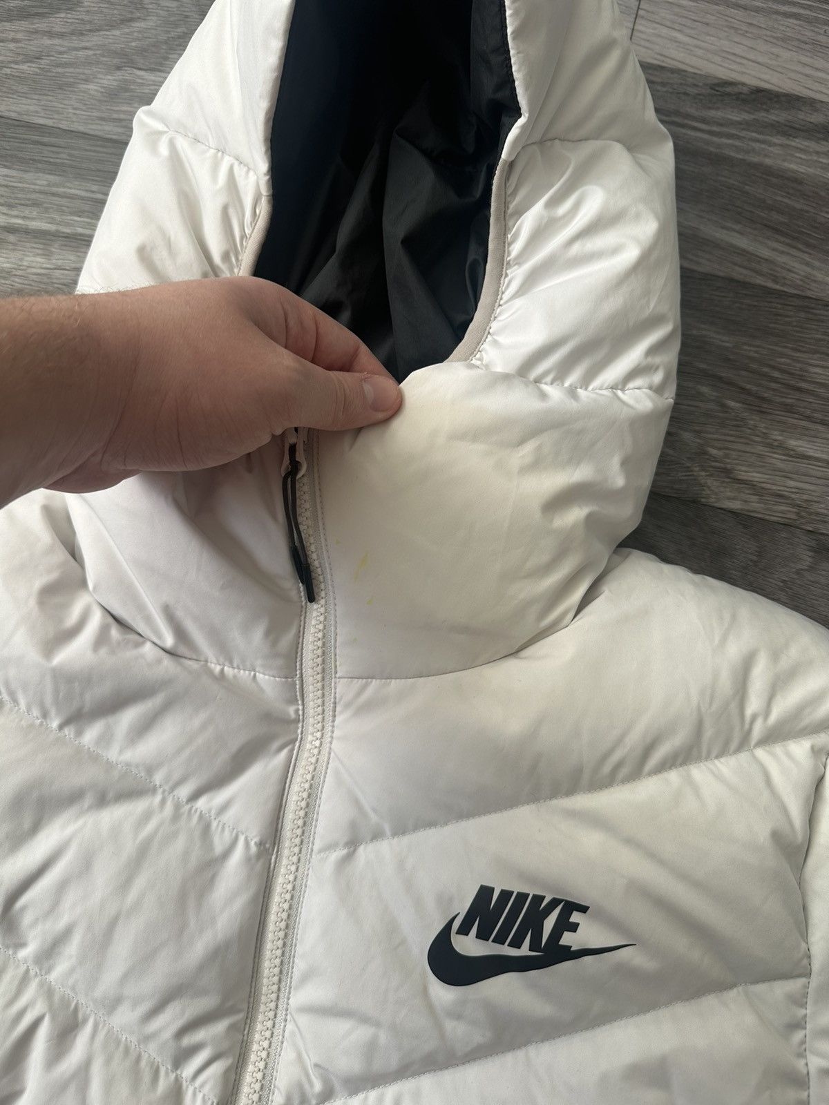 Nike Nike Puffer White Black Down Jacket vintage y2k storm fit Size US S / EU 44-46 / 1 - 9 Thumbnail
