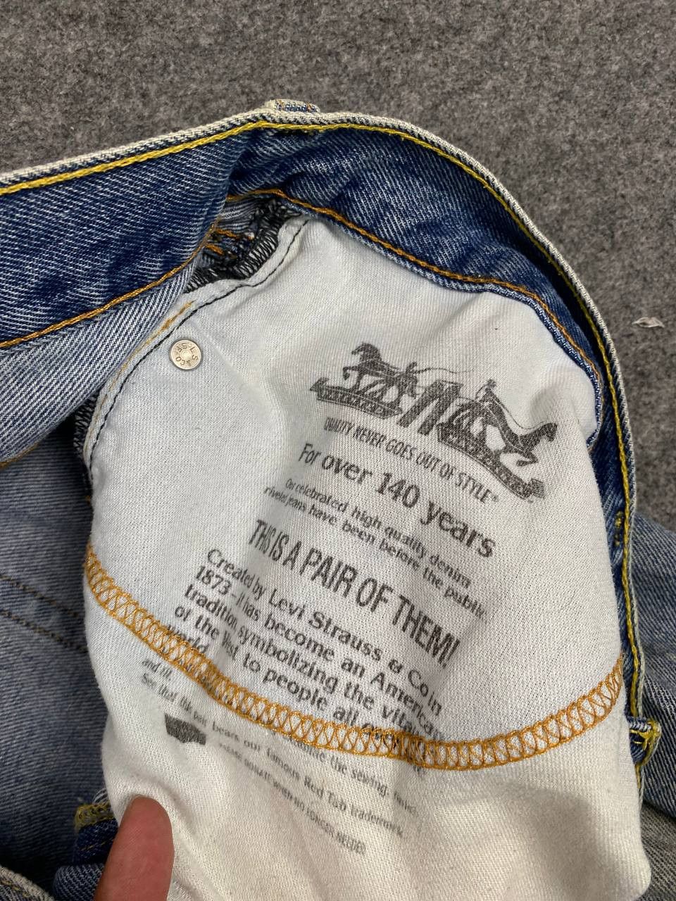 Levi's levis 505 relaxed fit denim nice design Size US 39 - 15 Thumbnail
