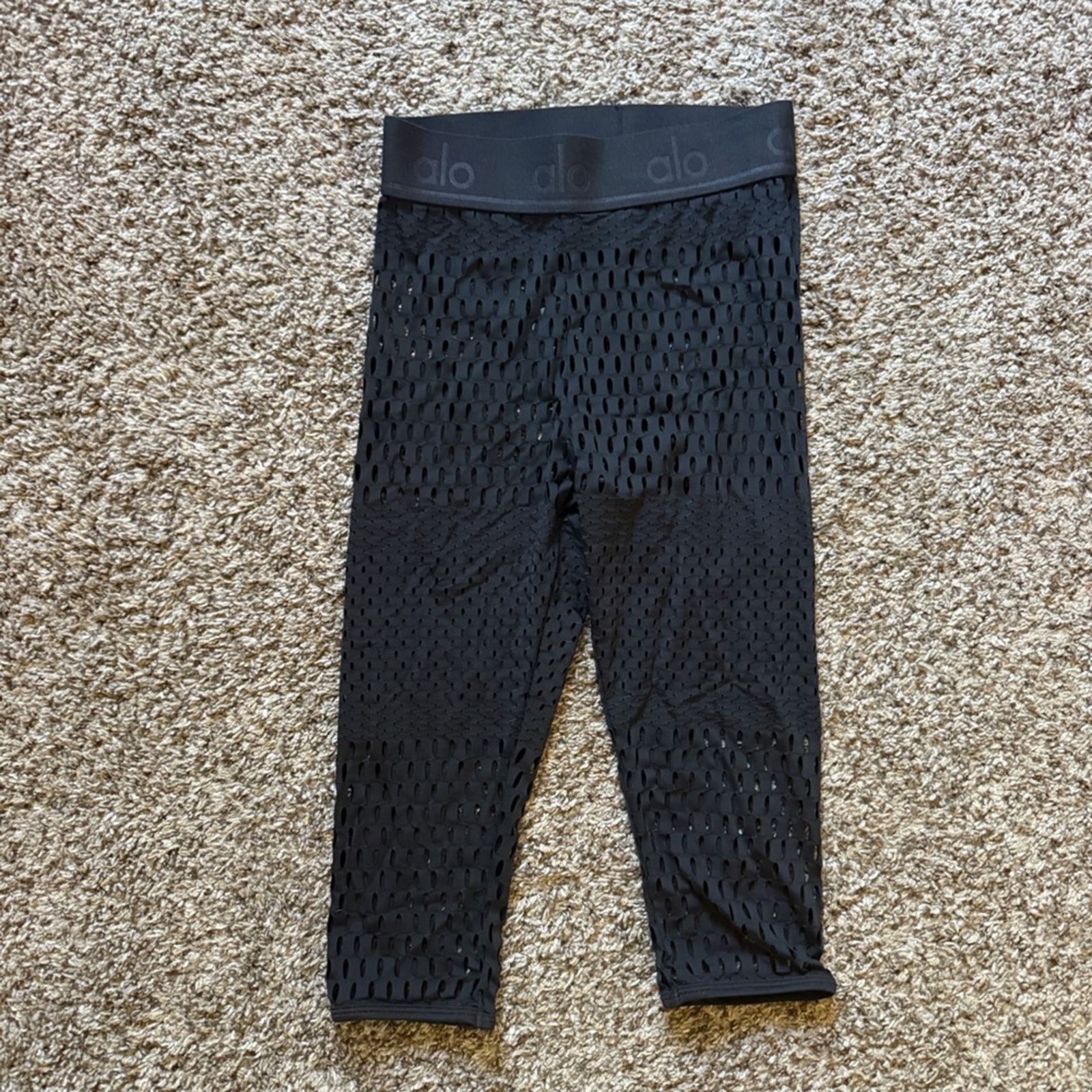 Alo Yoga ALO Mesh Haute Summer Black Leggings Size 25" / US 0 / IT 36 - 4 Thumbnail