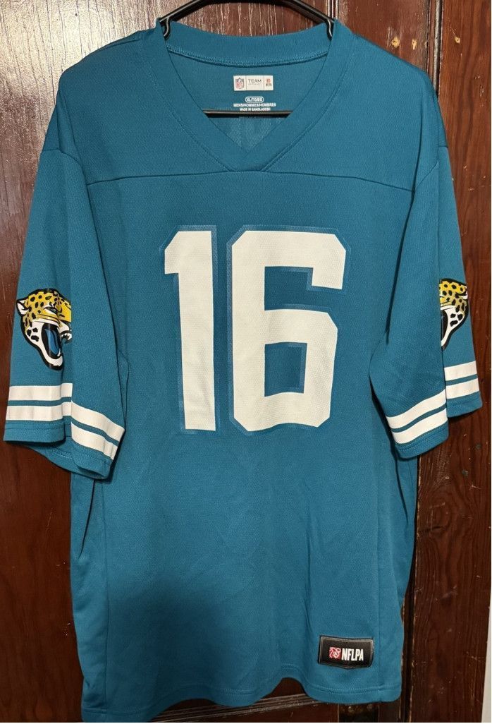The Unbranded Brand Jacksonville Jaguars Teal Trevor Lawrence Jersey Men Size XL Size US XL / EU 56 / 4 - 2 Thumbnail