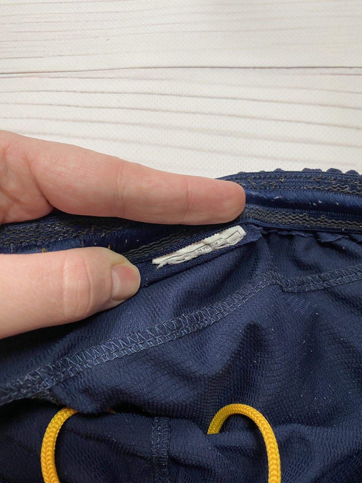 Nike × Vintage Vintage Nike Arsenal 2007/08 away football y2k shorts Size US 34 / EU 50 - 4 Thumbnail