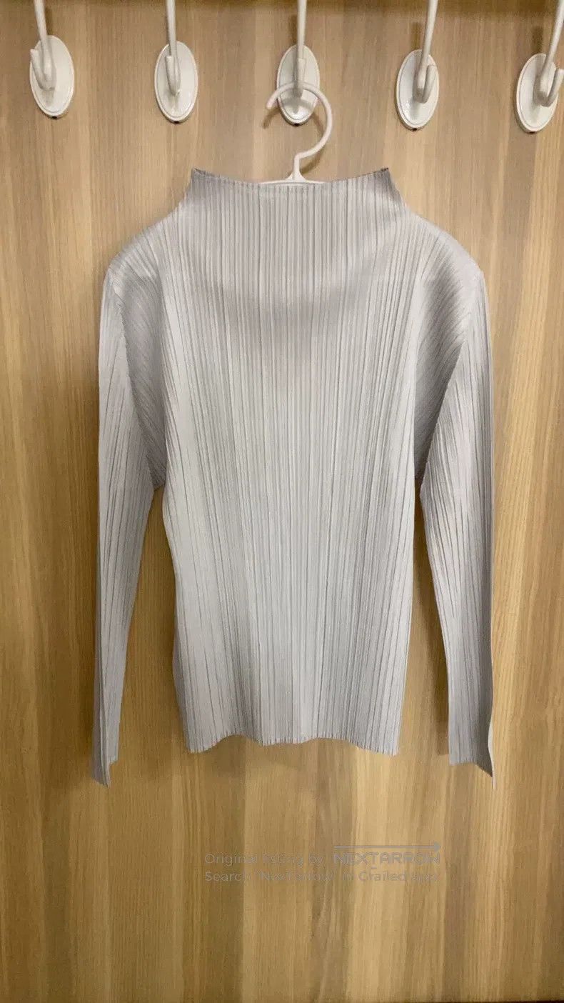 Issey Miyake Gray Long Sleeve Top