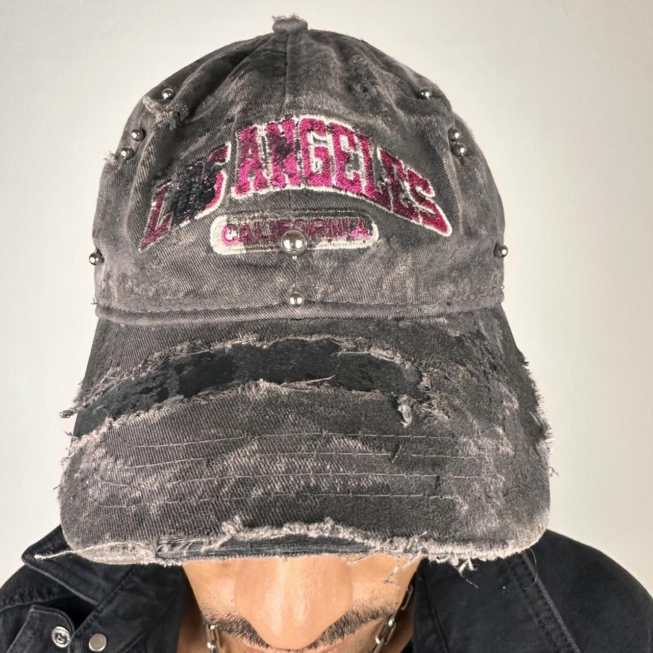 Other ASTROBOI* 'Los Angeles' Grey & Pink Distressed Pierced Hat Size ONE SIZE - 7 Thumbnail
