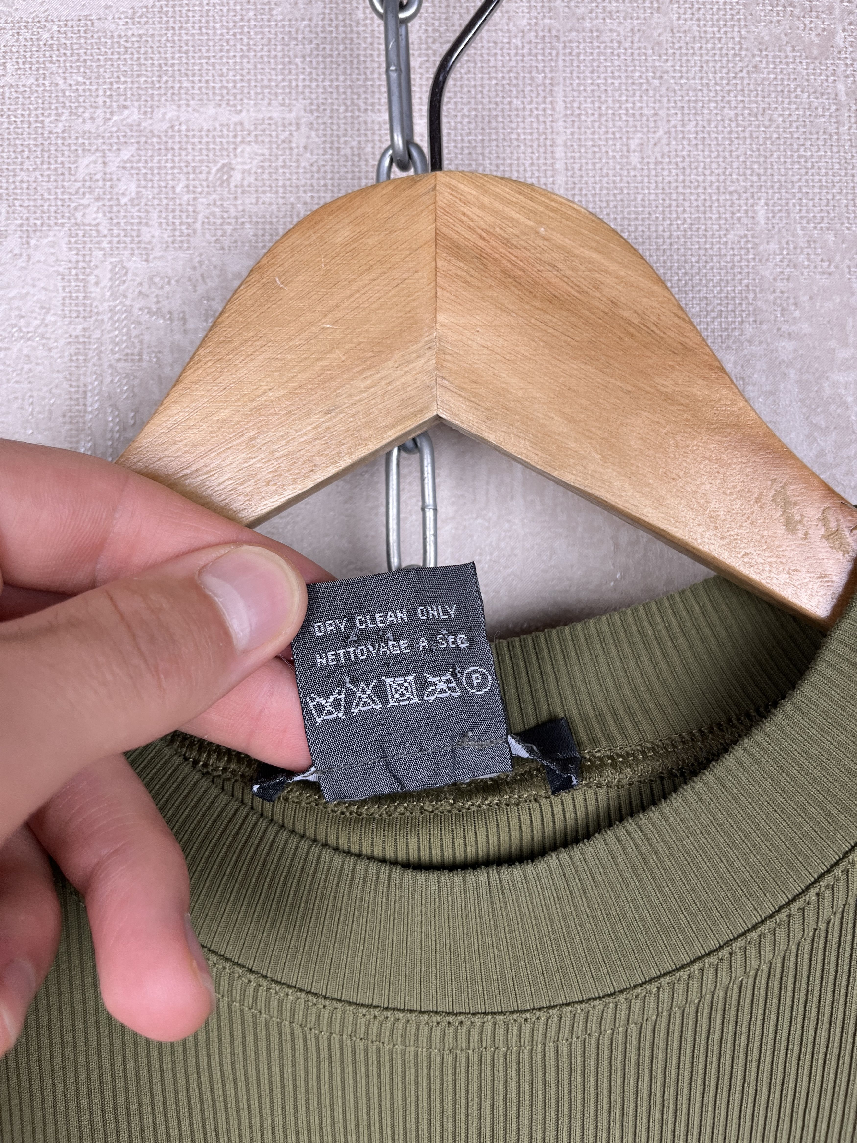 Vintage Mando di Marco Ribbed Viscose T-shirt Size 50 fits to M-L Size US M / EU 48-50 / 2 - 5 Thumbnail