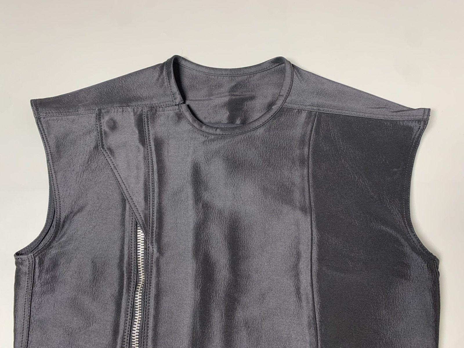 Rick Owens Rick Owens “Vicious” Spring/Summer 2014 — Leather Vest Size S / US 4 / IT 40 - 3 Thumbnail