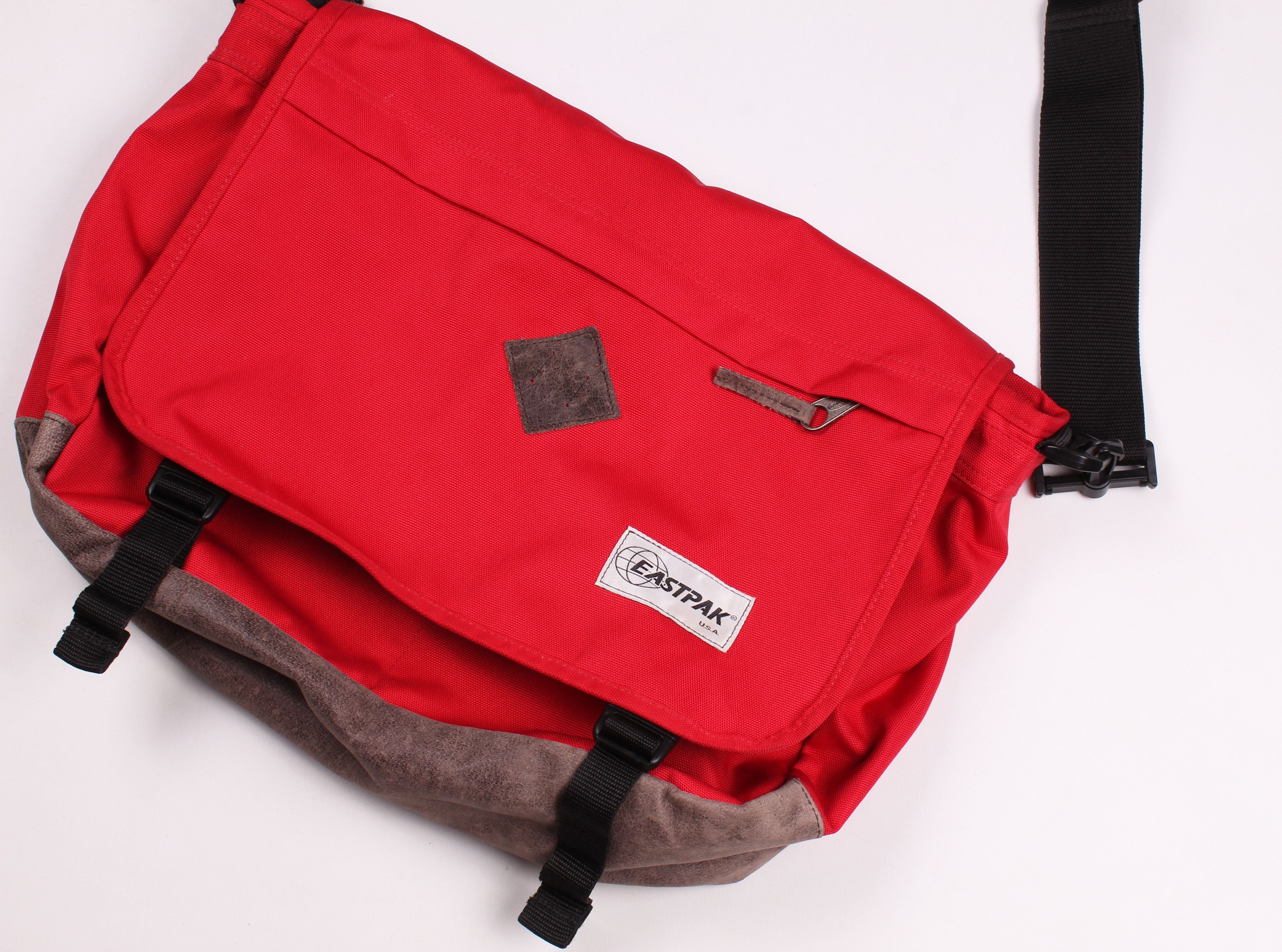 Eastpak Vintage Eastpack Crossbody Bag Size ONE SIZE - 2 Thumbnail