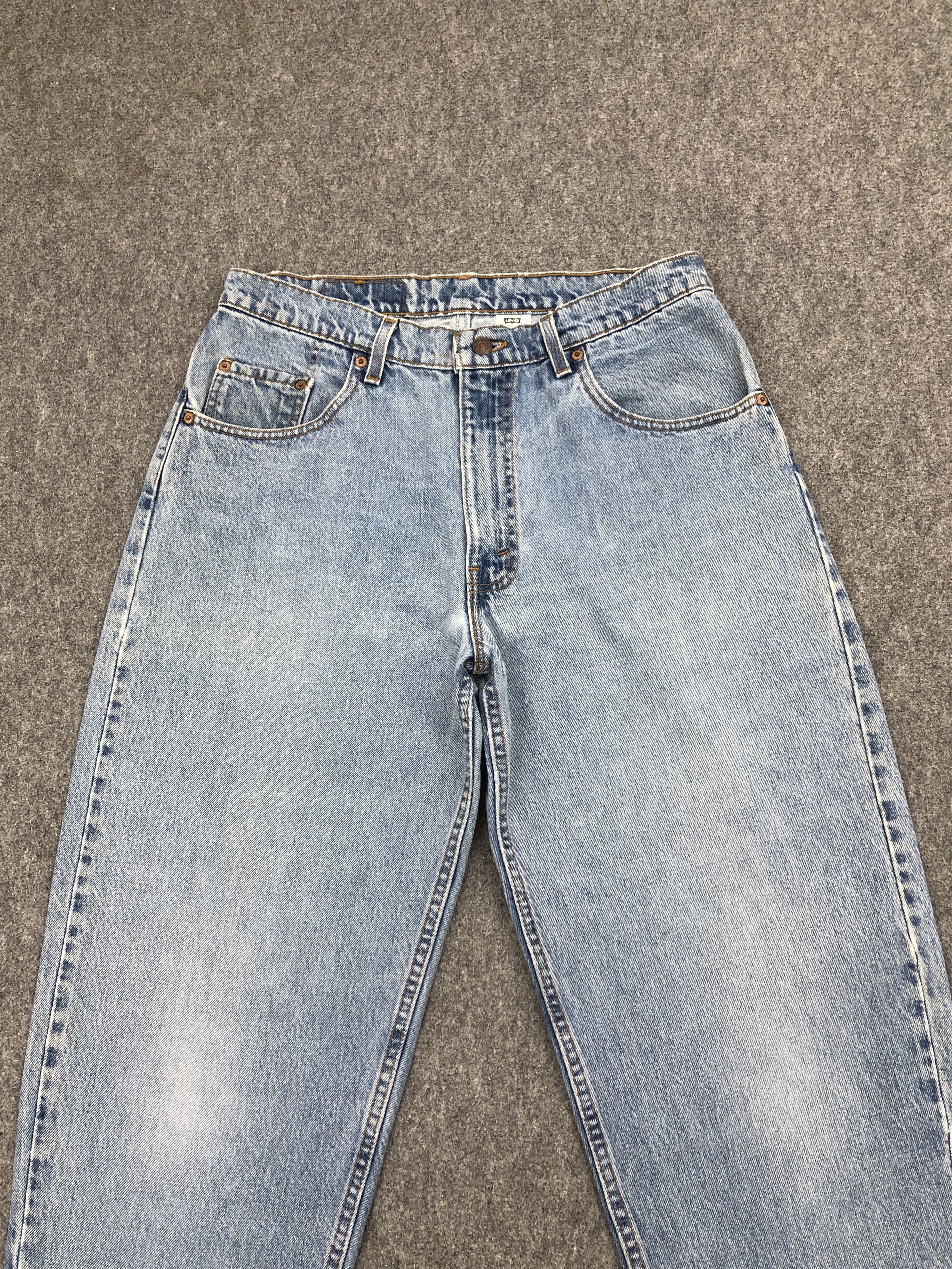 Levi's 90s Vintage Levis 550 Faded Blue Jeans 33x29.5 S0021 Size US 33 - 2 Thumbnail