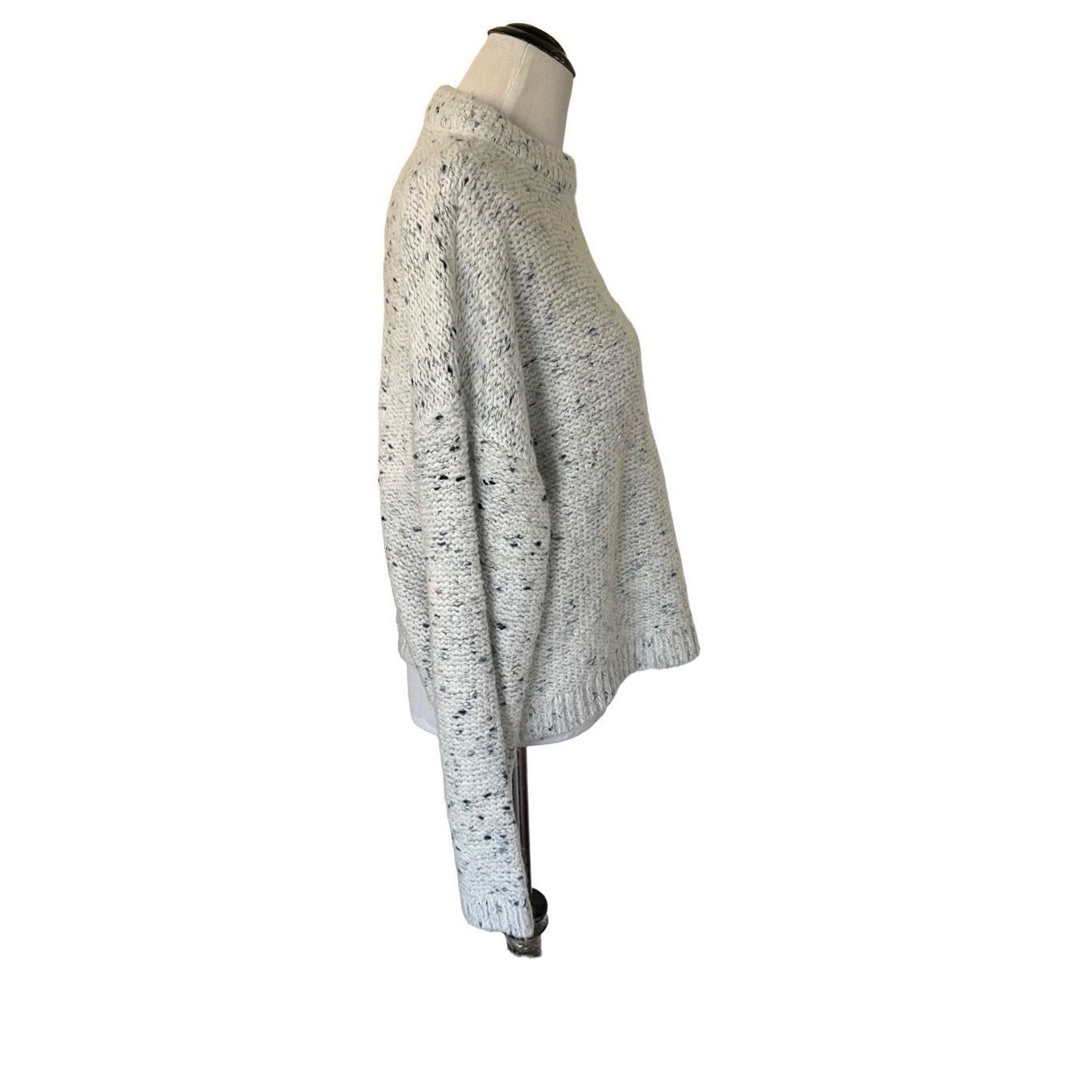 Ann Taylor Ann Taylor chunky white blue sweater Sz XL Size XL / US 12-14 / IT 48-50 - 3 Thumbnail